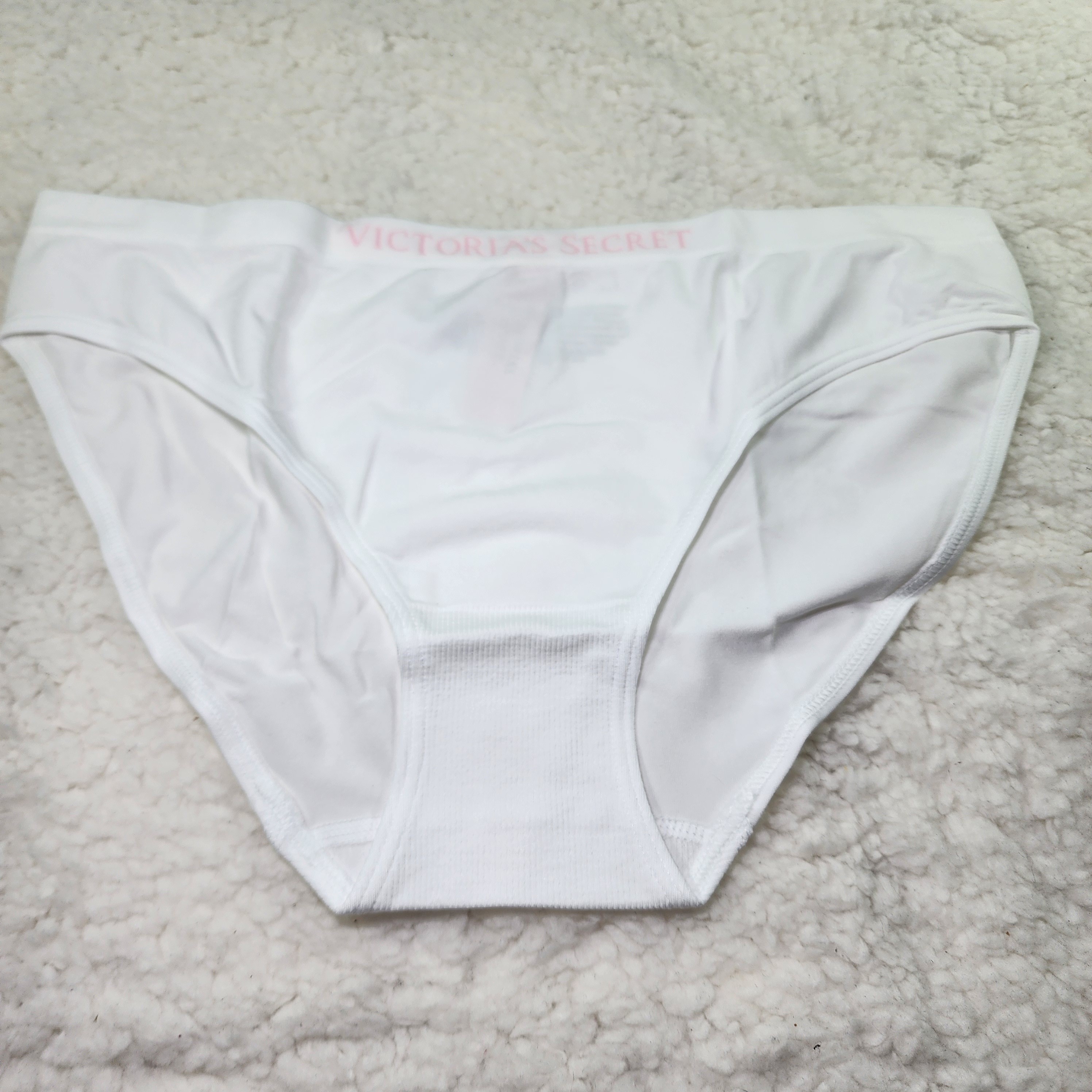 Lot of 3 Victoria's Secret Panties, Size L, NEW WITH TAGS - photo 4