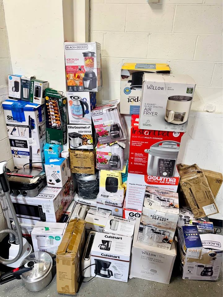 Small Kitchen Appliances - used, broken or missing parts.