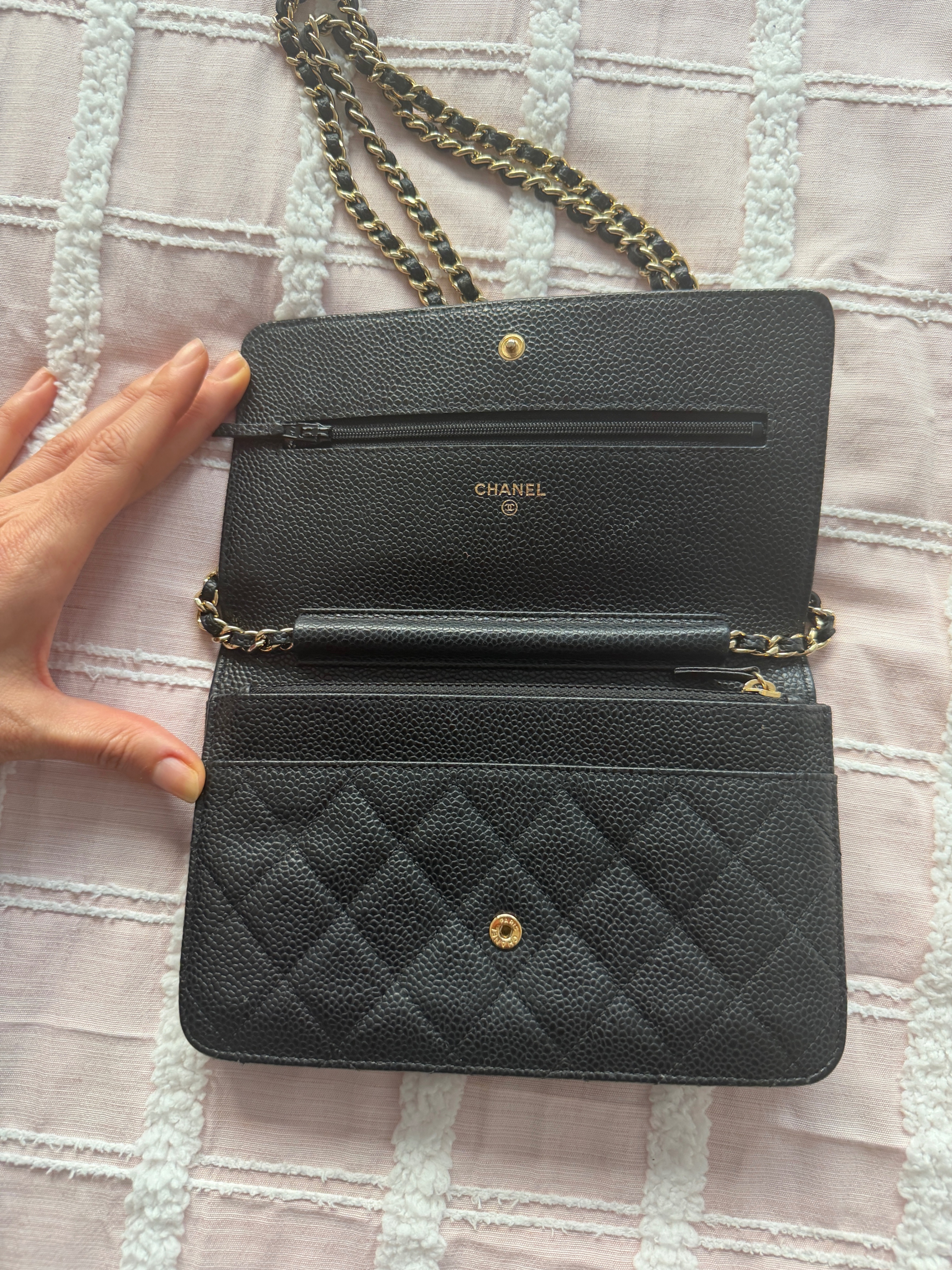 GORGEOUS Chanel Wallet on Chain - Caviar GHW - photo 2