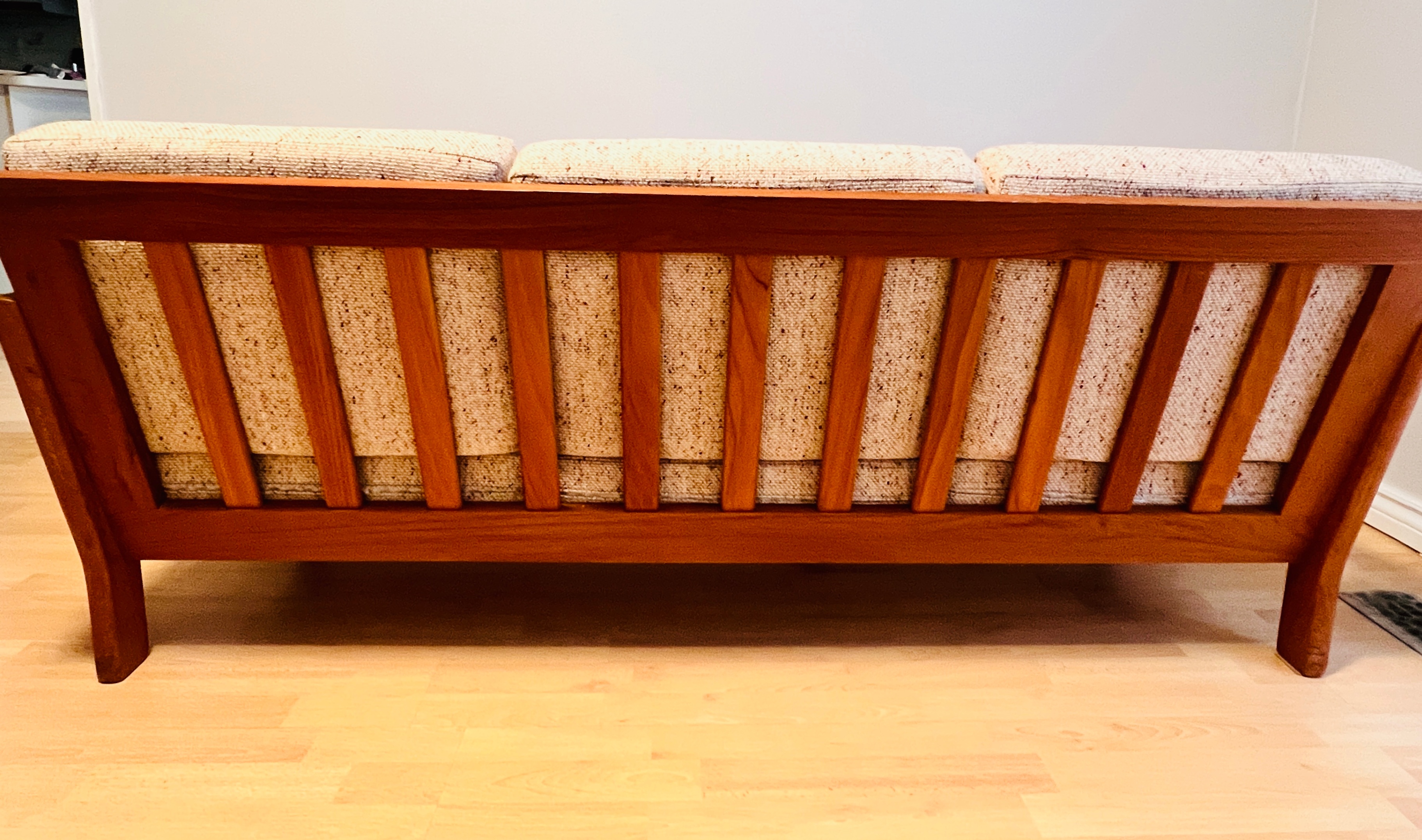 Solid Wood 3 Seater Sofa - photo 3