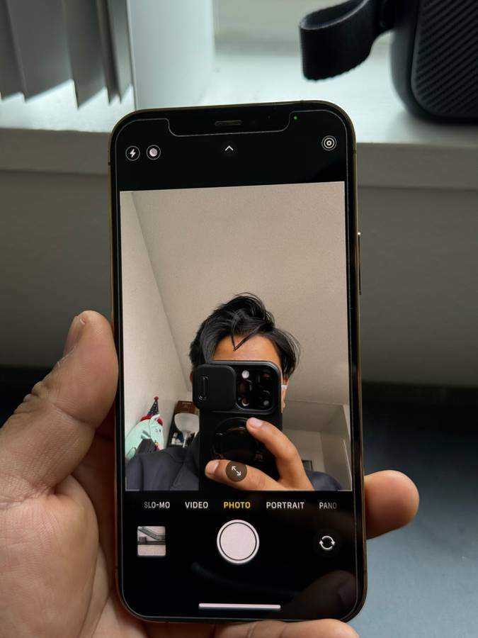 Iphone 12 pro 128GB(89% Battery ) – Unlocked – Mint Condition - photo 4