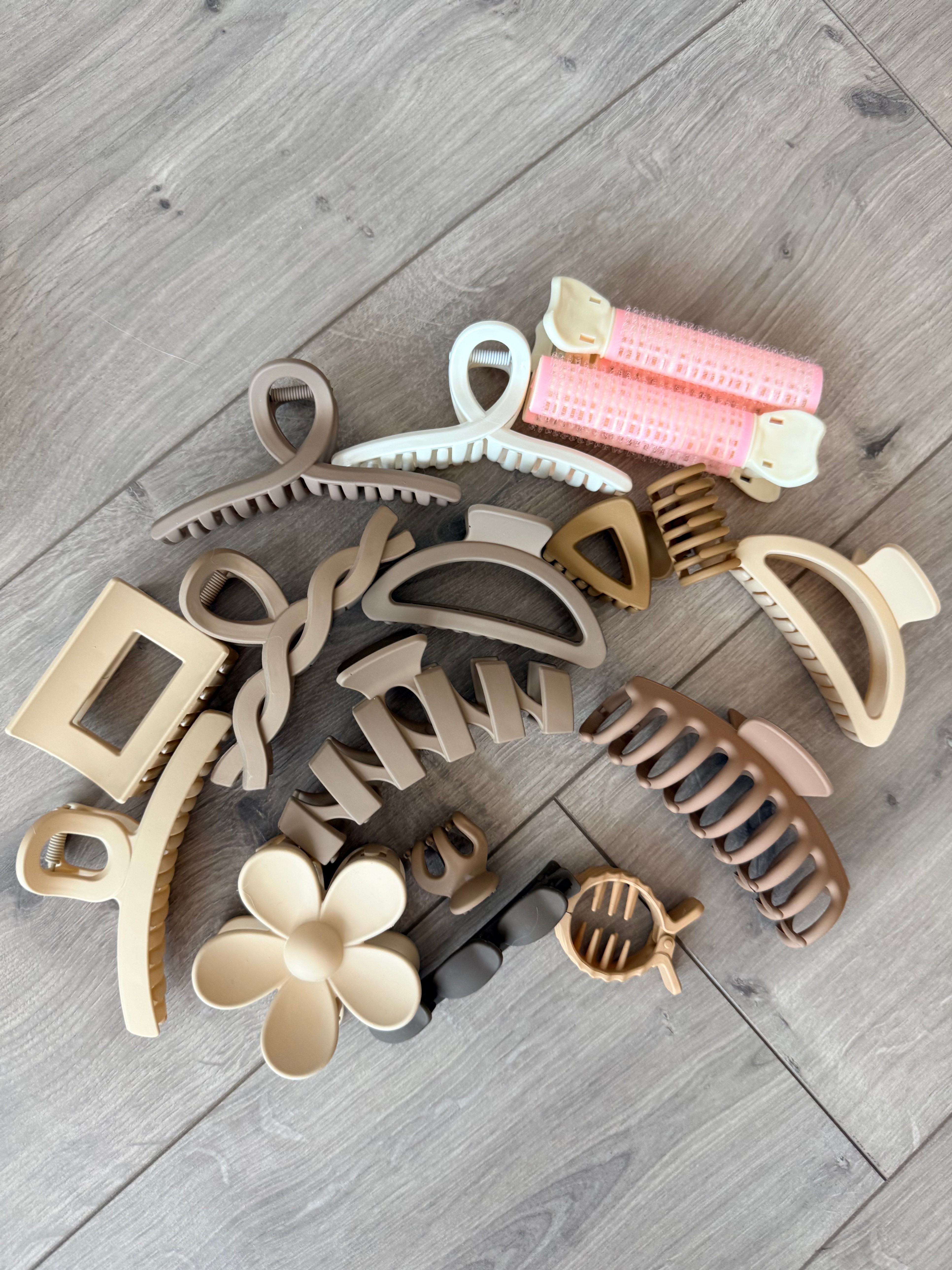 Hair Claw Clips & Rollers Bundle