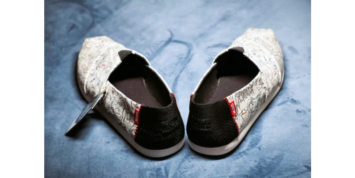 New Toms MARVEL Size: 9.5 - photo 3