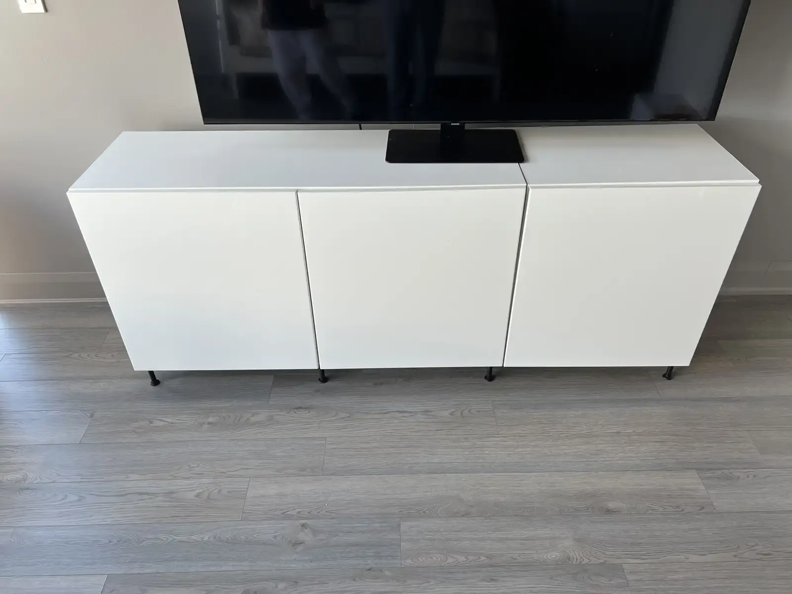 White Sectional TV Stand with Push-Open Doors — Like New