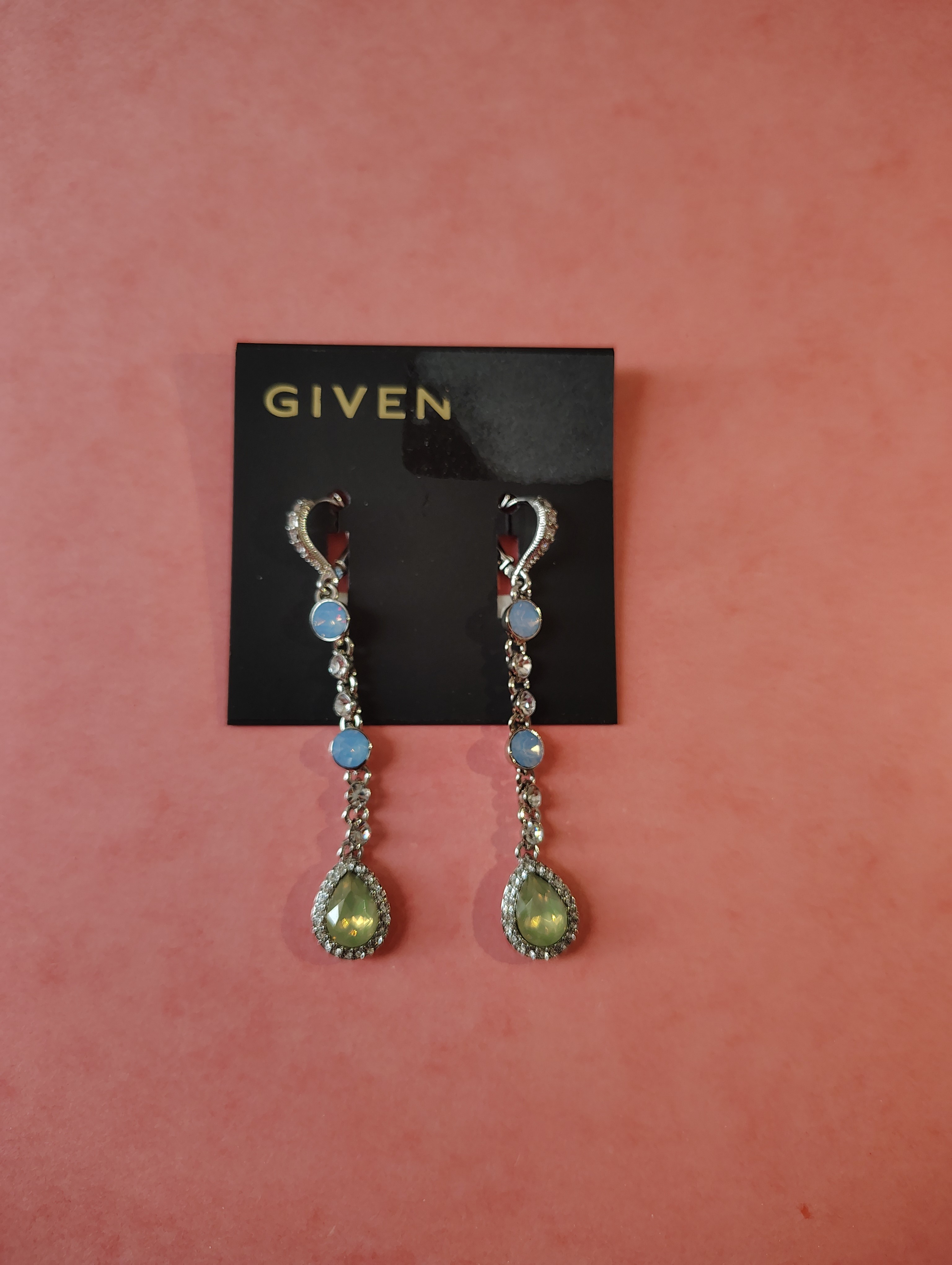 NEW EARINGS- Givenchy (Macy's US price tag, Sale) - photo 3