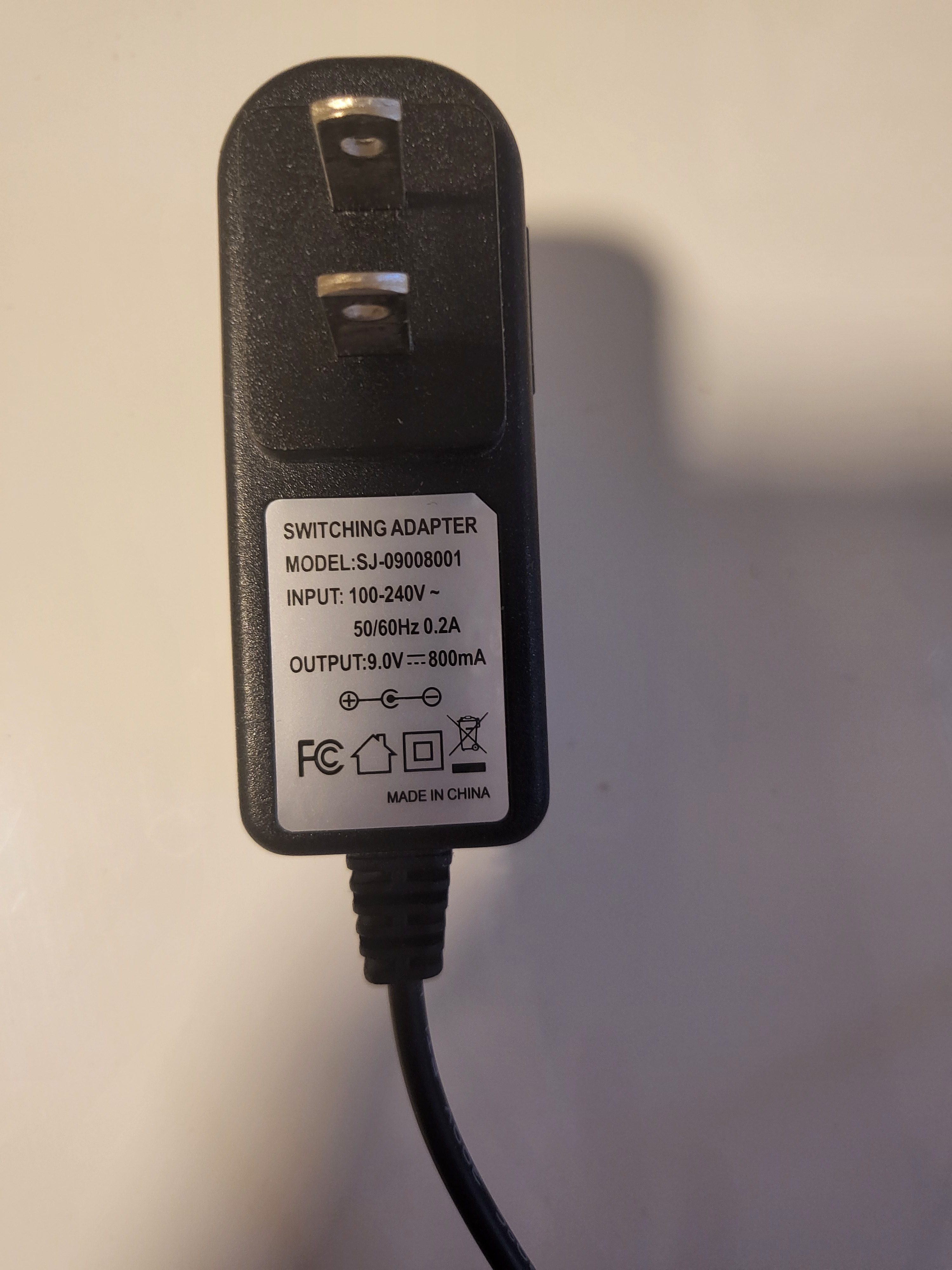 🔌 Universal 9V 800mA Power Adapter – Works with Multiple Devices - photo 2