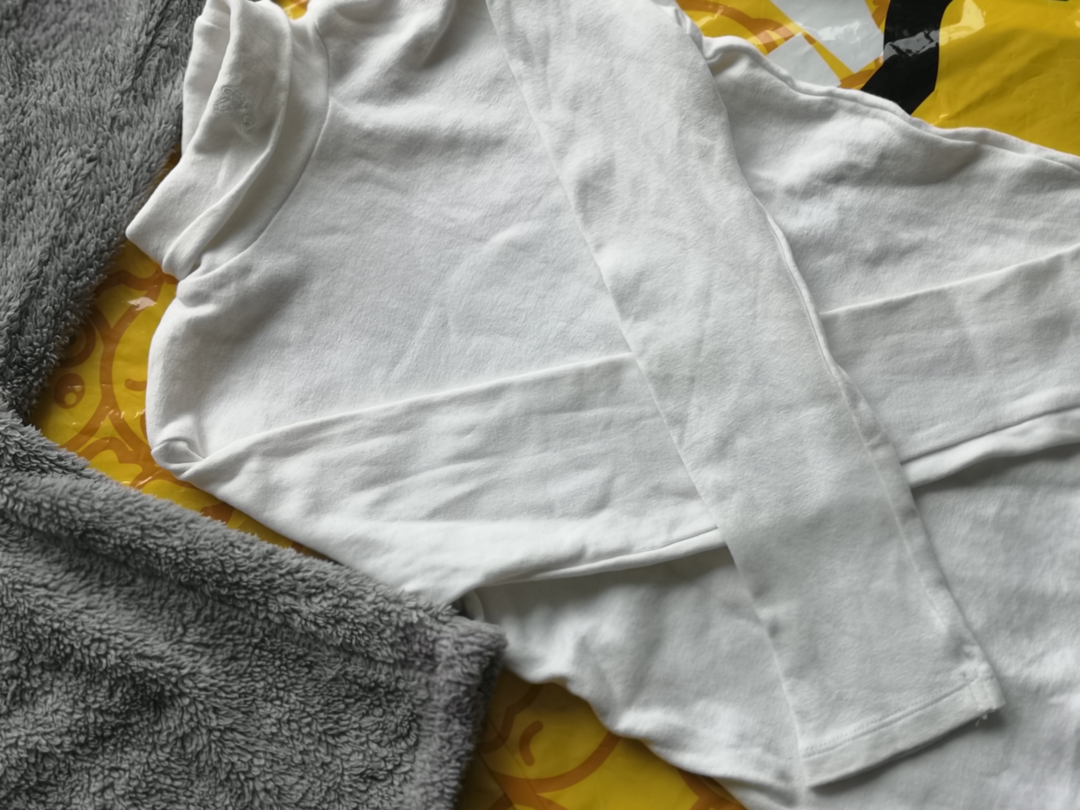 Zero Poplqr Grey Fleece size 4 + Zara White Turtleneck Size Girl - photo 4