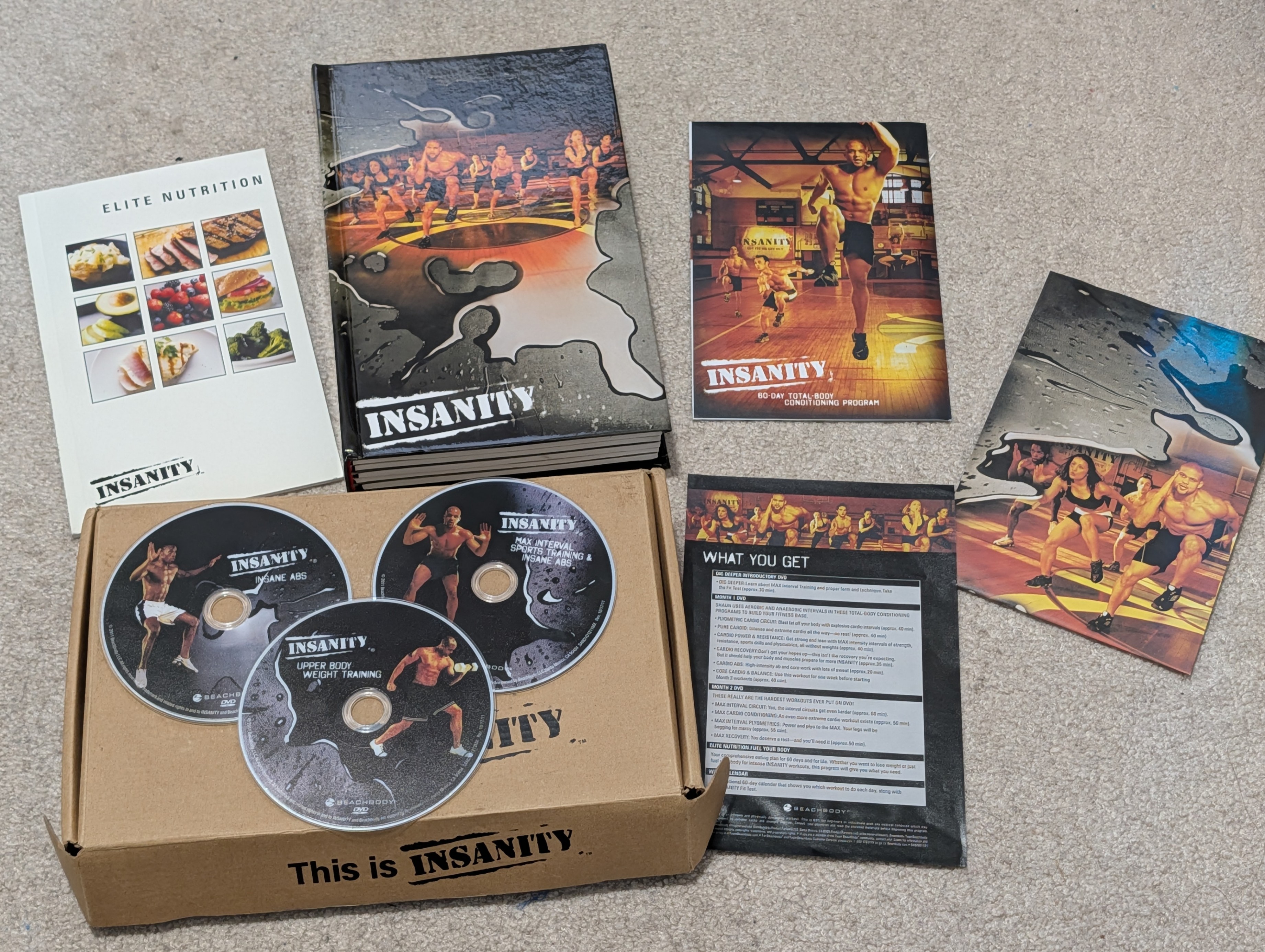 INSANITY Workout Program Deluxe Kit 10 + 3 DVD Set