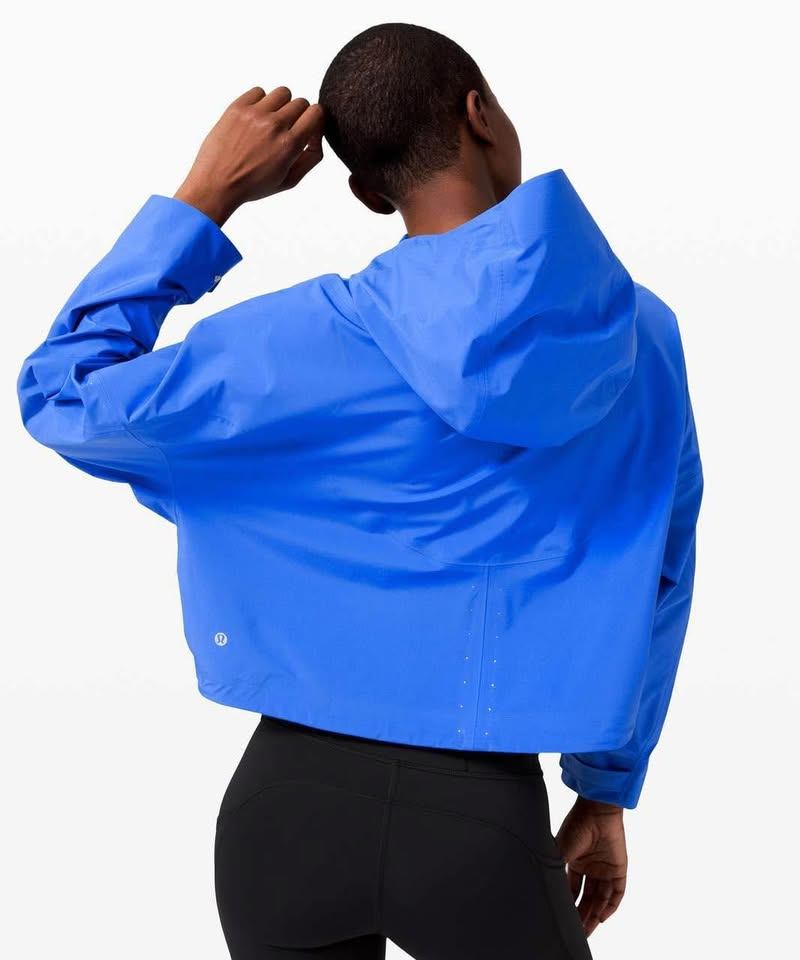 Lululemon Rain chaser Rain Jacket (Size 6) - photo 4