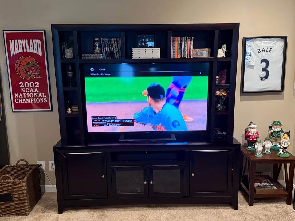 Beautiful Expresso Entertainment Center ** MUST SELL ASAP ***