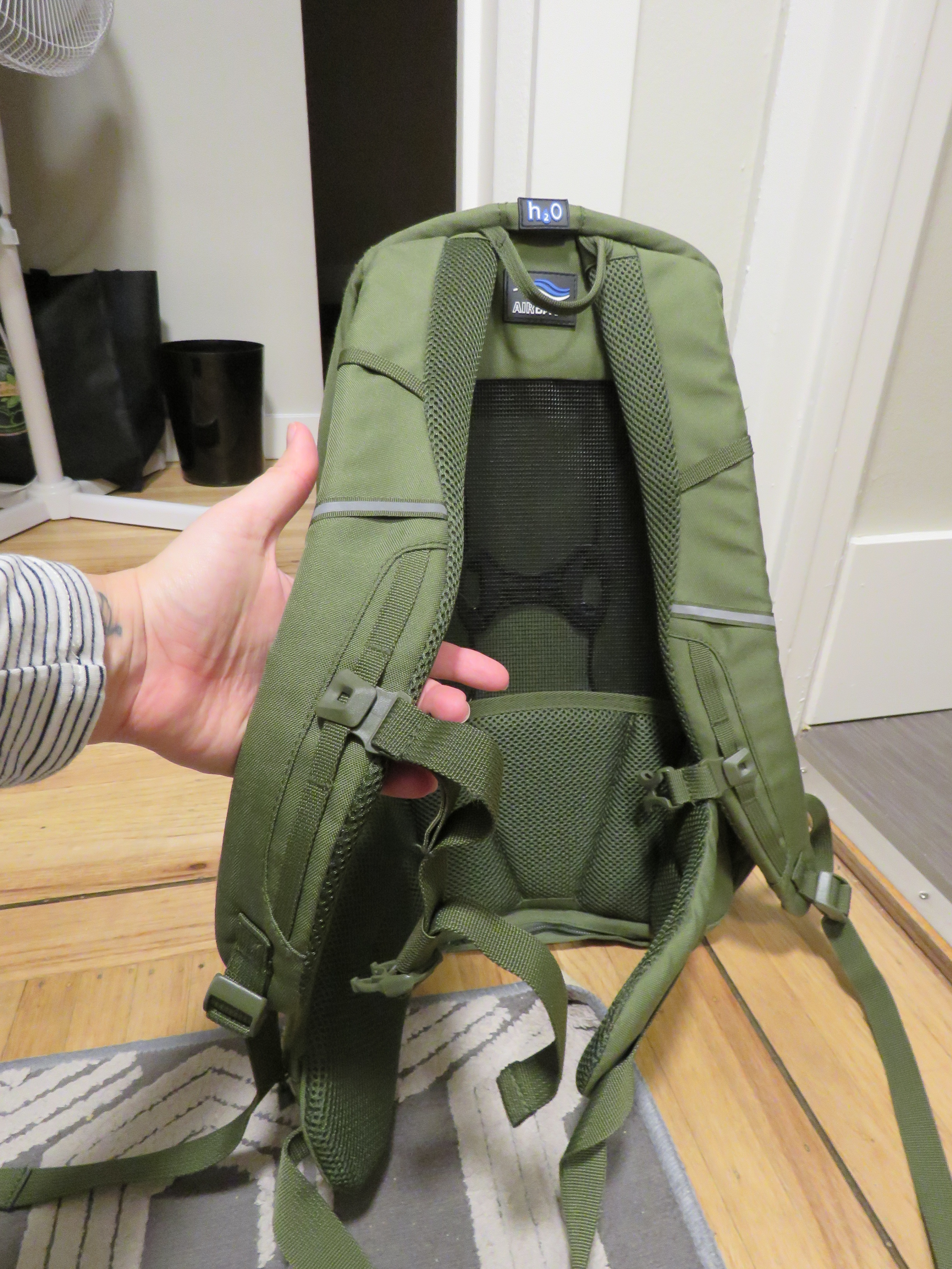Mountain Warehouse Hiking Backpack – 20L - photo 2