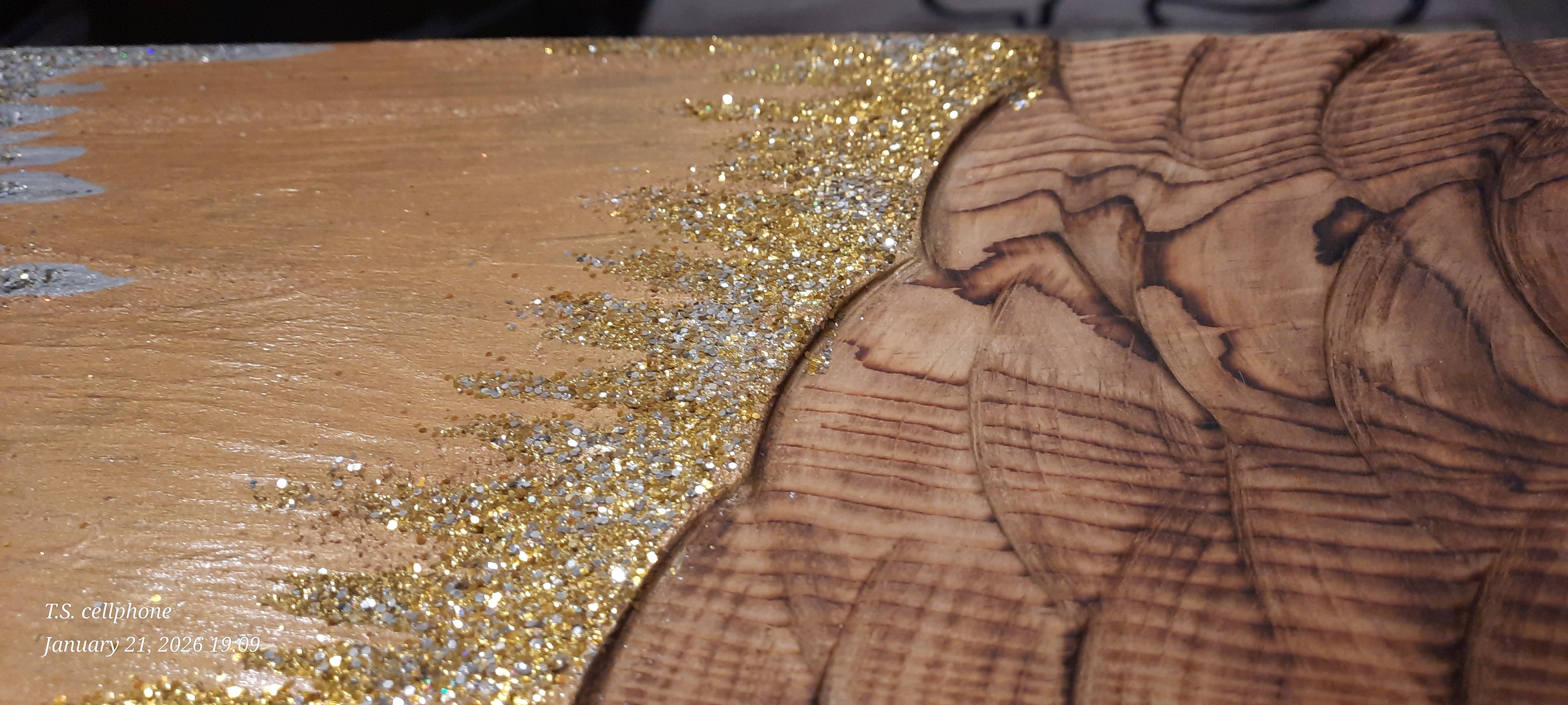 Handmade Wood & Glitter Art - photo 3