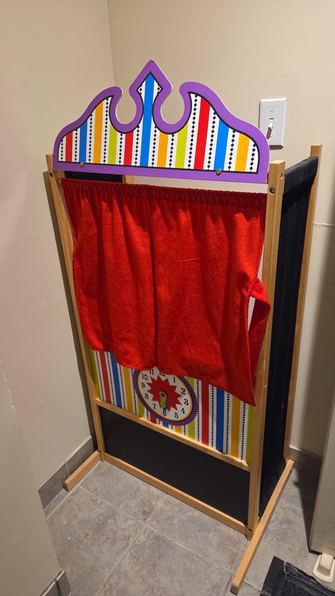 Melissa & Doug Deluxe Puppet Theatre - photo 2
