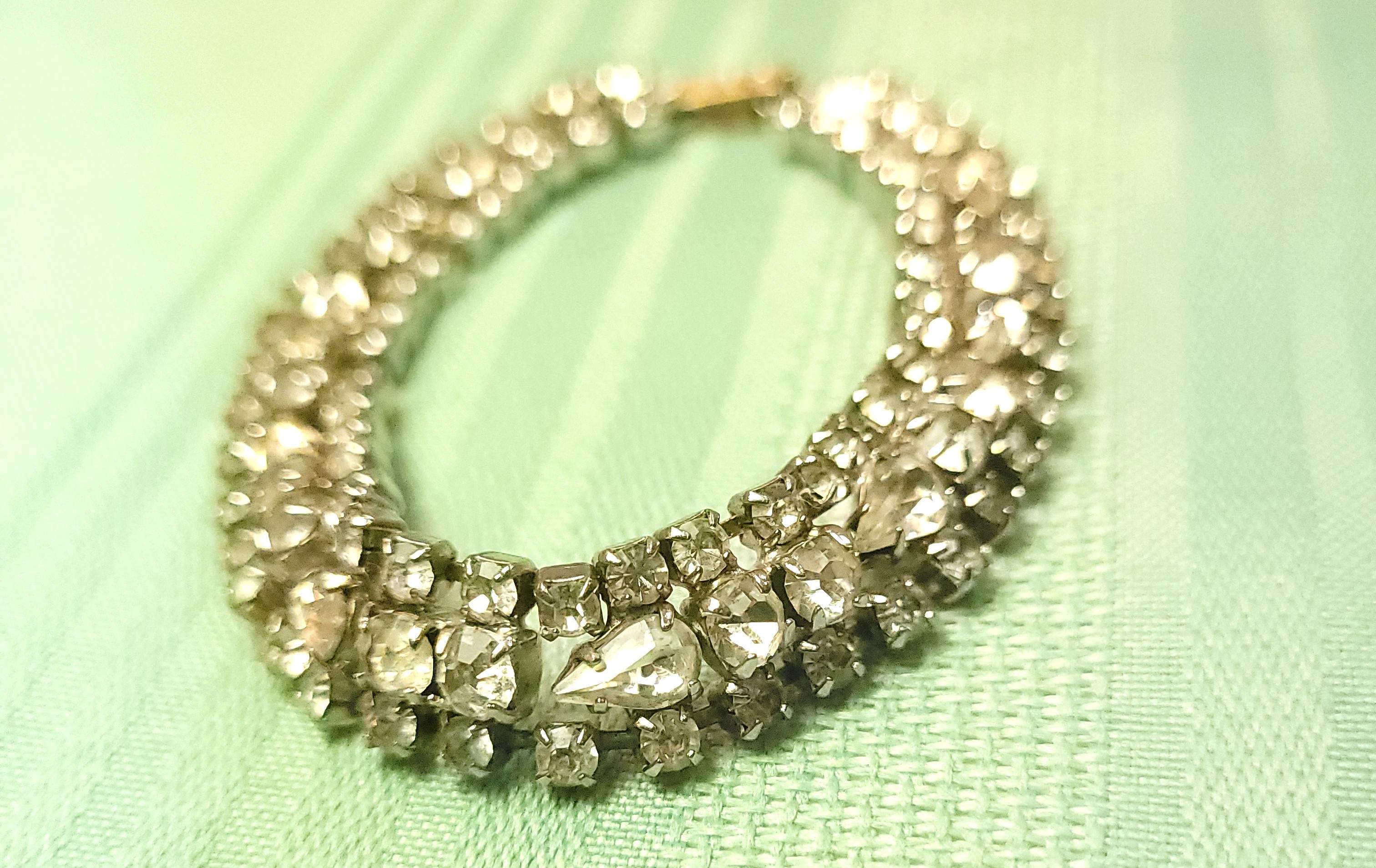 1950s Rhodium Rhinestone Bracelet 7.5" Pear Cut Mid-Century - photo 5