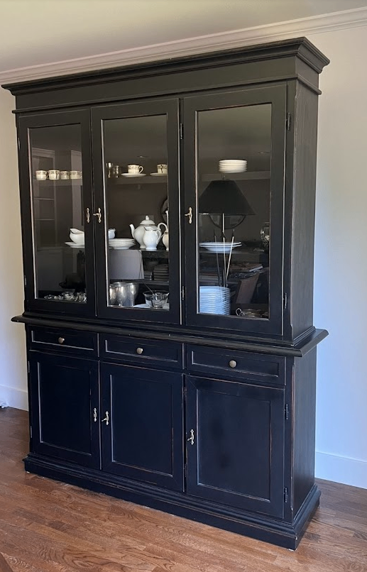 Crate & Barrel Verona Hutch & Buffet – Italian Solid Wood - photo 3