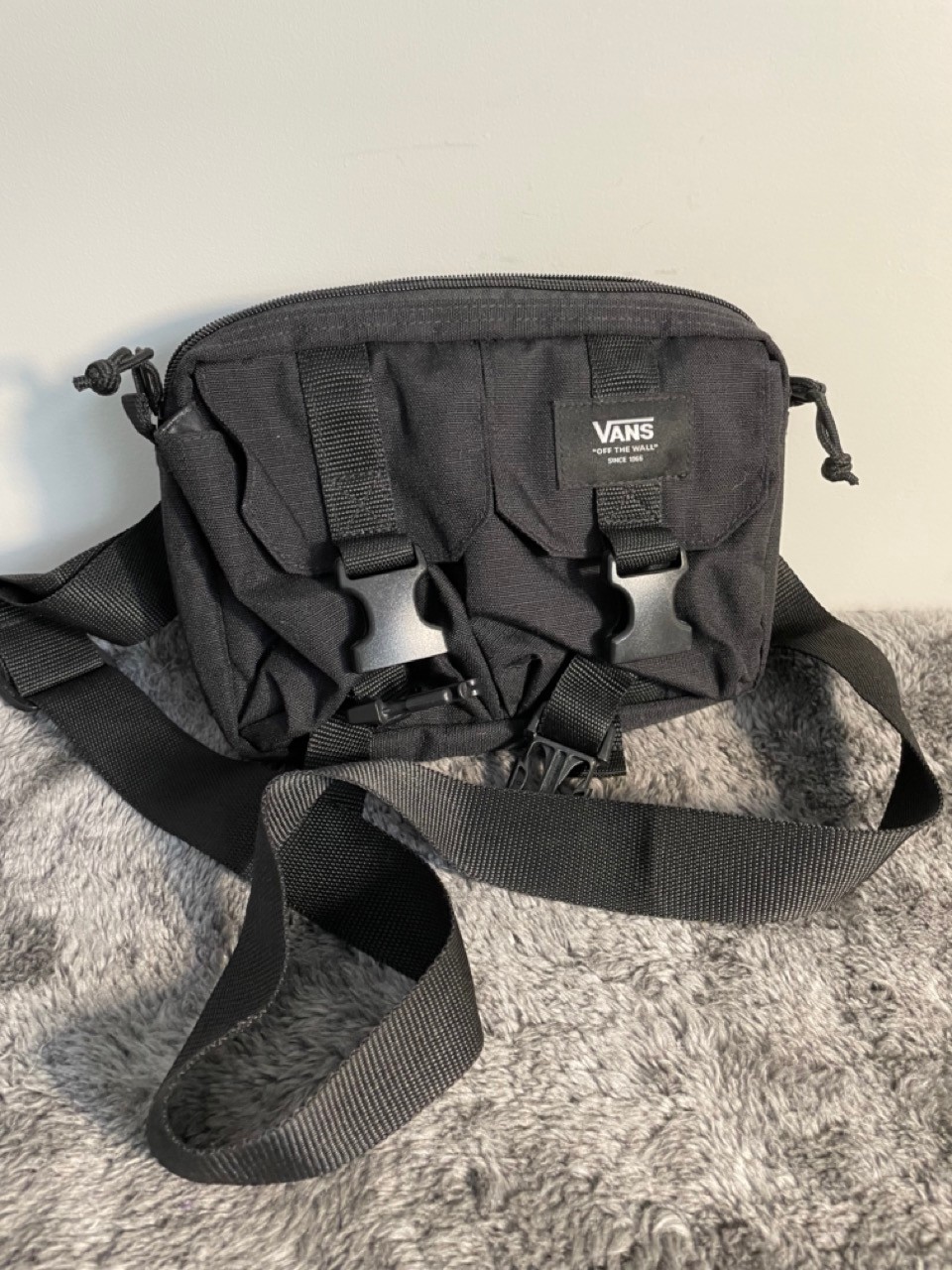 Vans Pursue Black Crossbody Bag