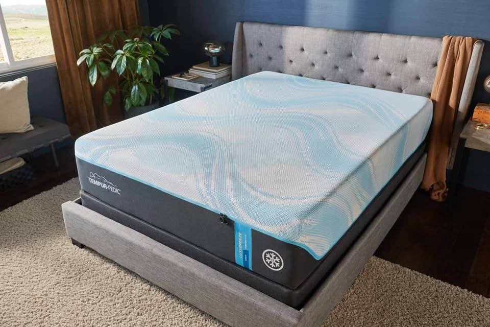 Tempur-Pedic Luxe Breeze Soft King – $2,099 (+ Free Delivery) - photo 3