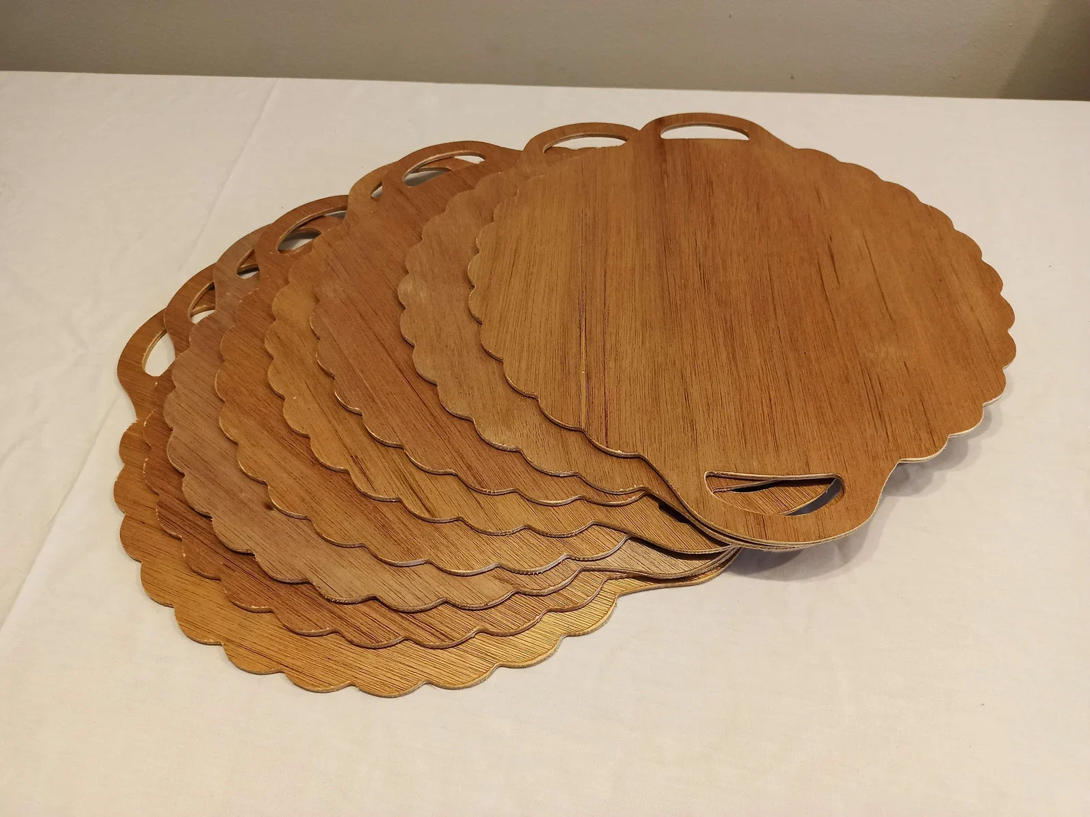 Simple, Round, Wooden Cake Board with Handles