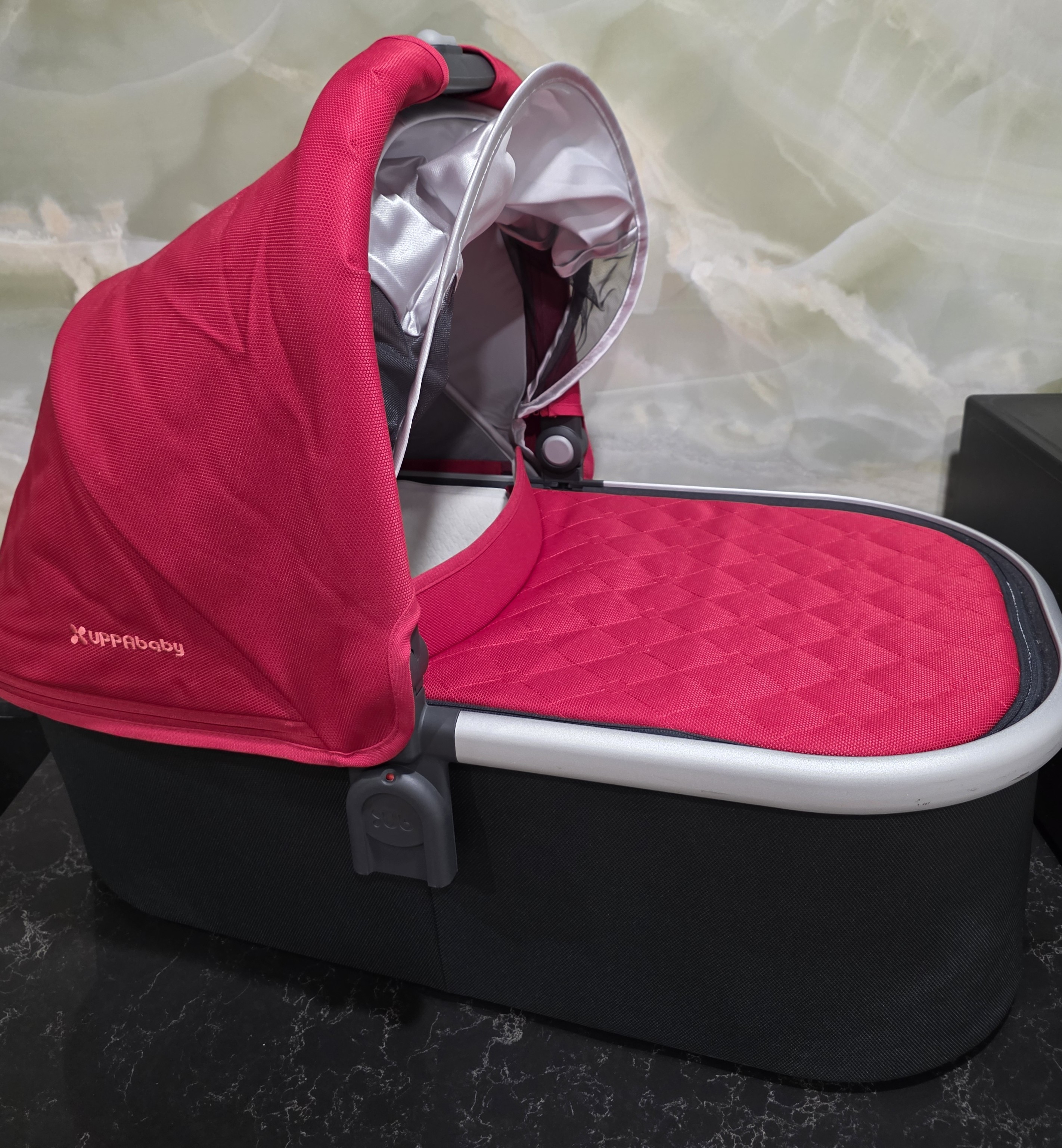 Baby Carrycot - photo 2