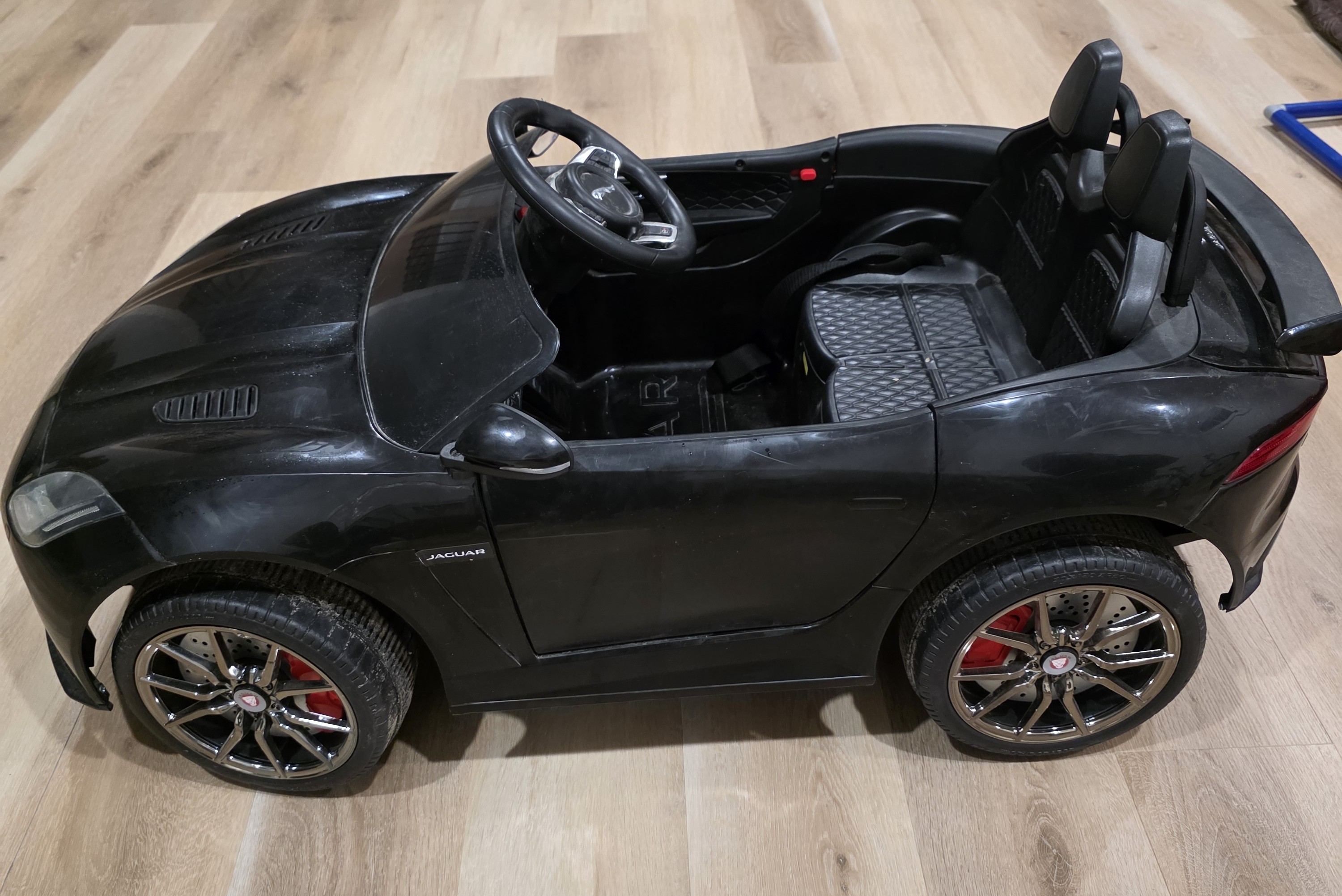 Kids electric car for outdoor - photo 2