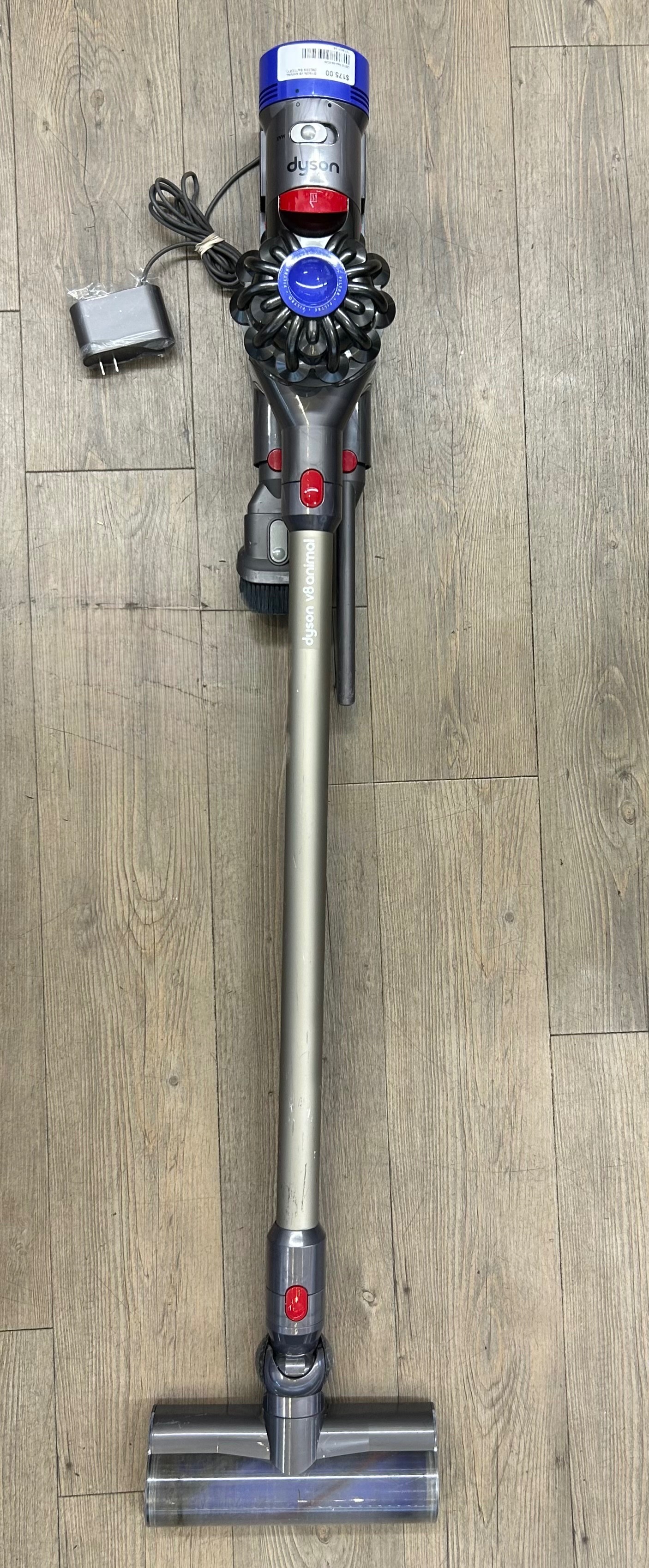 Dyson V8 Animal (Needs New Battery)