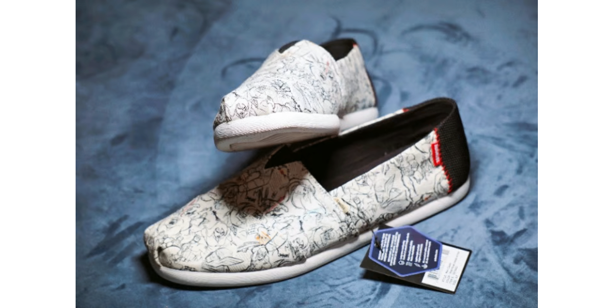 New Toms MARVEL Size: 9.5