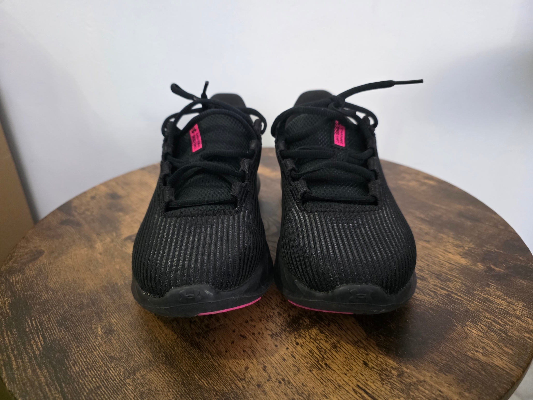 Under Armour Women’s Charged Sneakers – New, Size 6.5 - photo 2