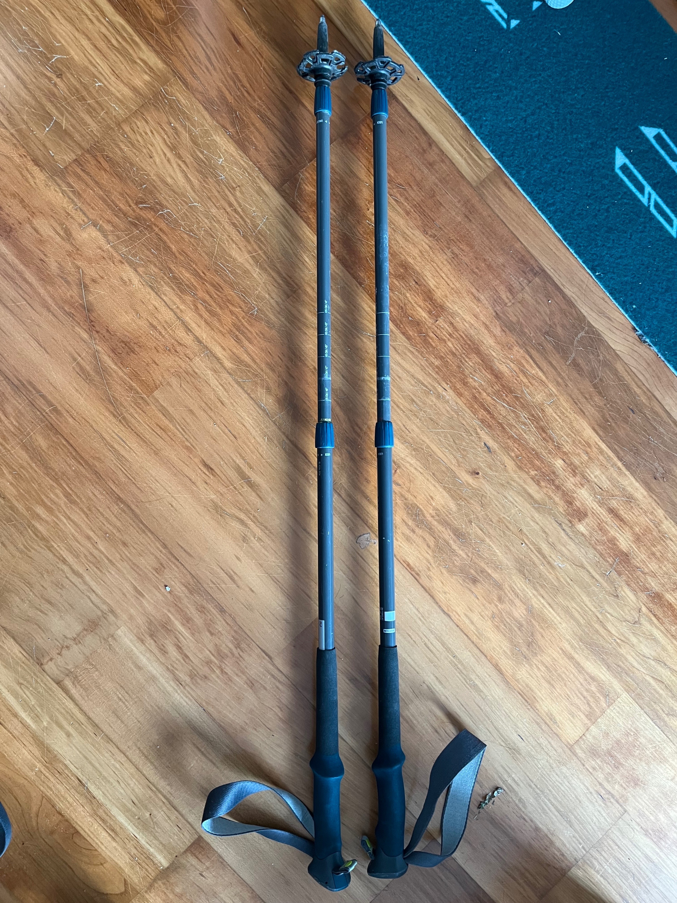 Quechua Forclaz 500 Anti-Shock Trekking Poles - photo 4