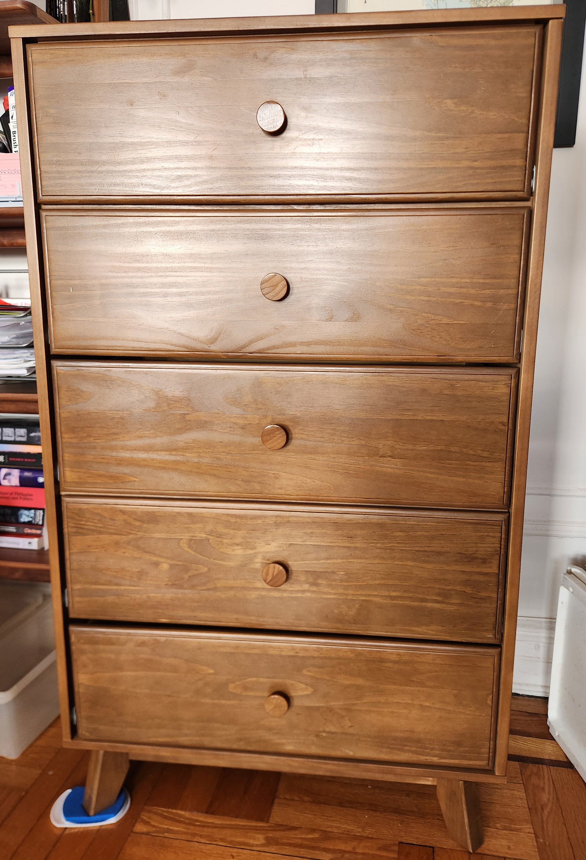 Plank & Beam Classic 5-Drawer Dresser, Mid-Century Modern style - photo 2