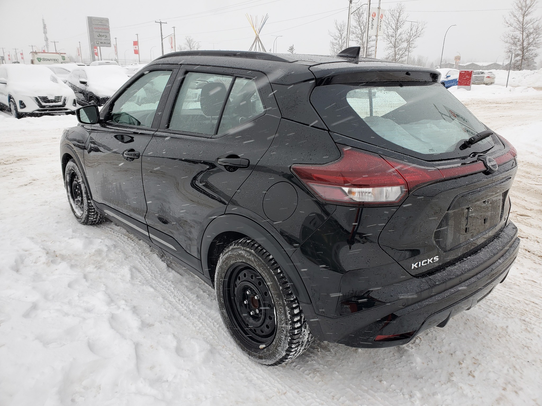 2024 Nissan Kicks SR - photo 5