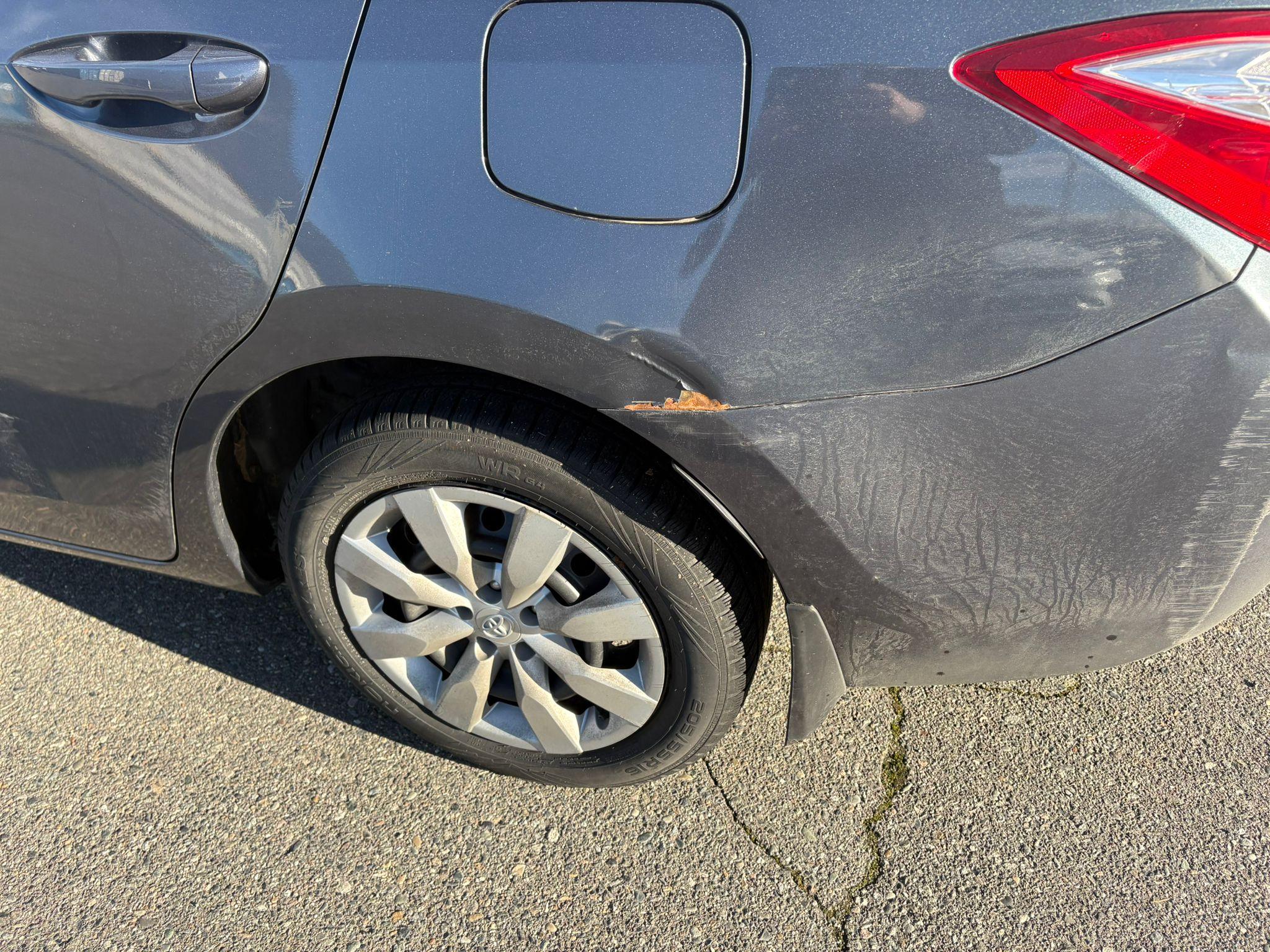 2016 Toyota Corolla L - photo 5