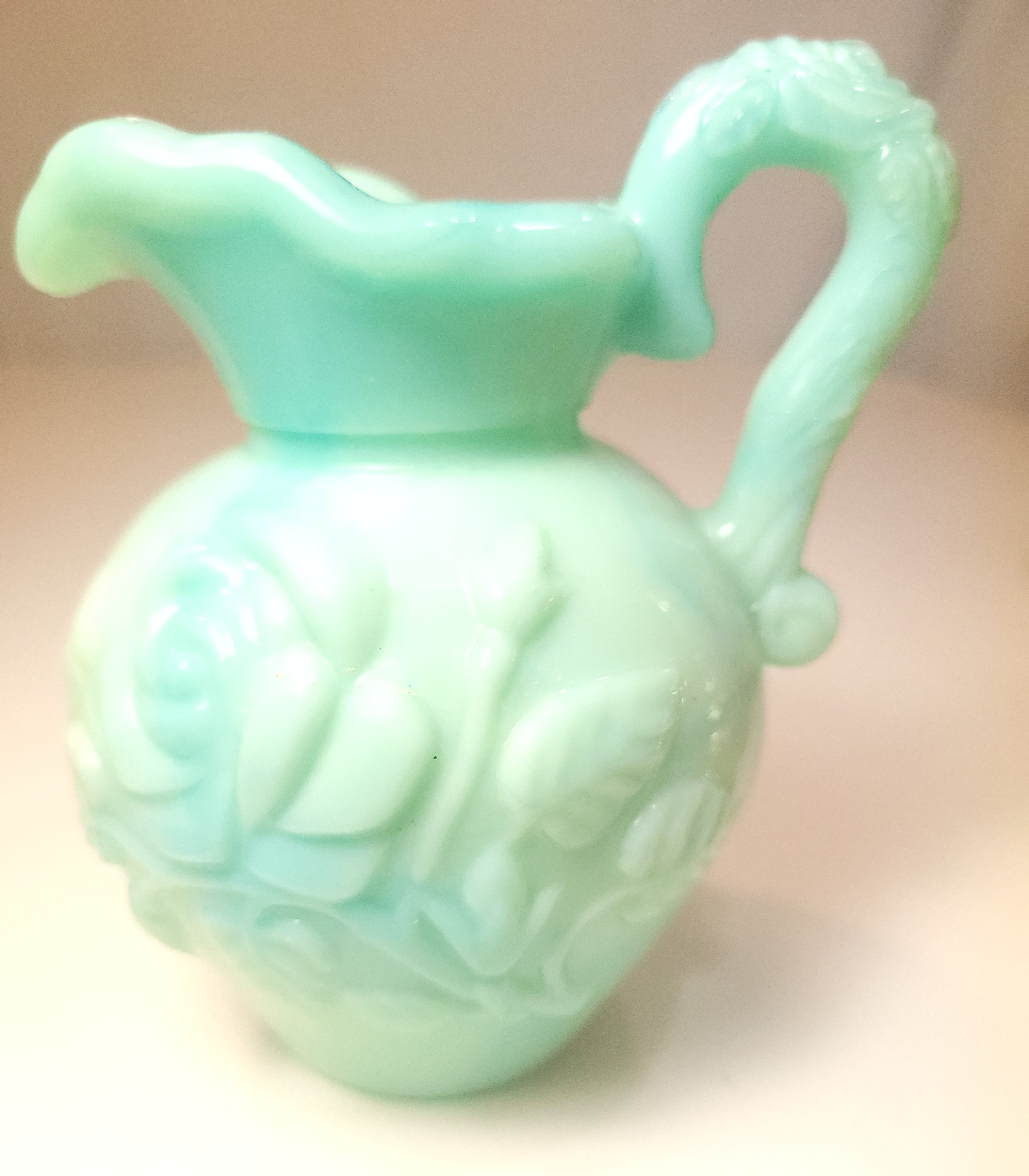 Vintage 1971 Avon Victoriana Green Slag Glass Rose Pitcher 4.5" - photo 4