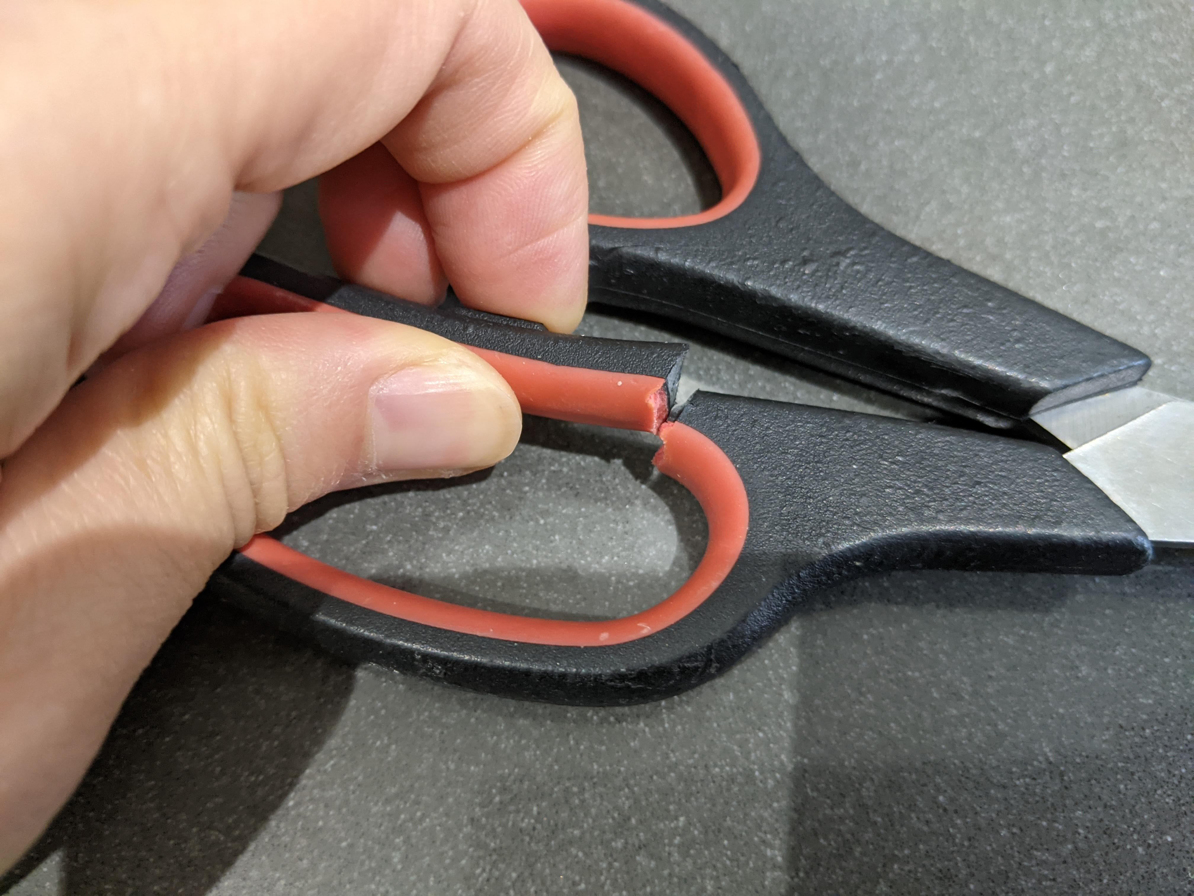 Scissors [broken handle] - photo 2
