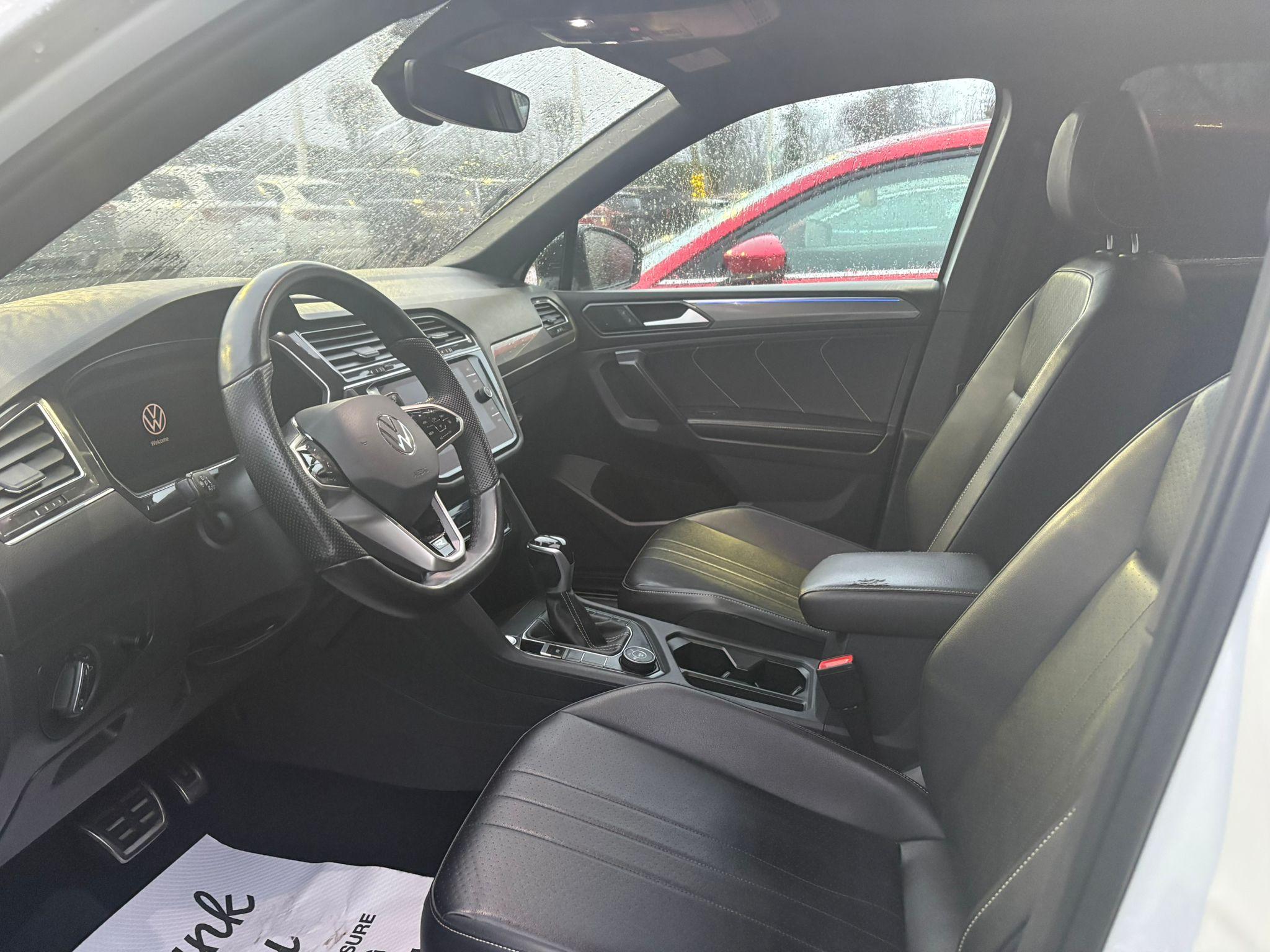 2022 Volkswagen Tiguan Comfortline R-Line Black Edition - photo 4