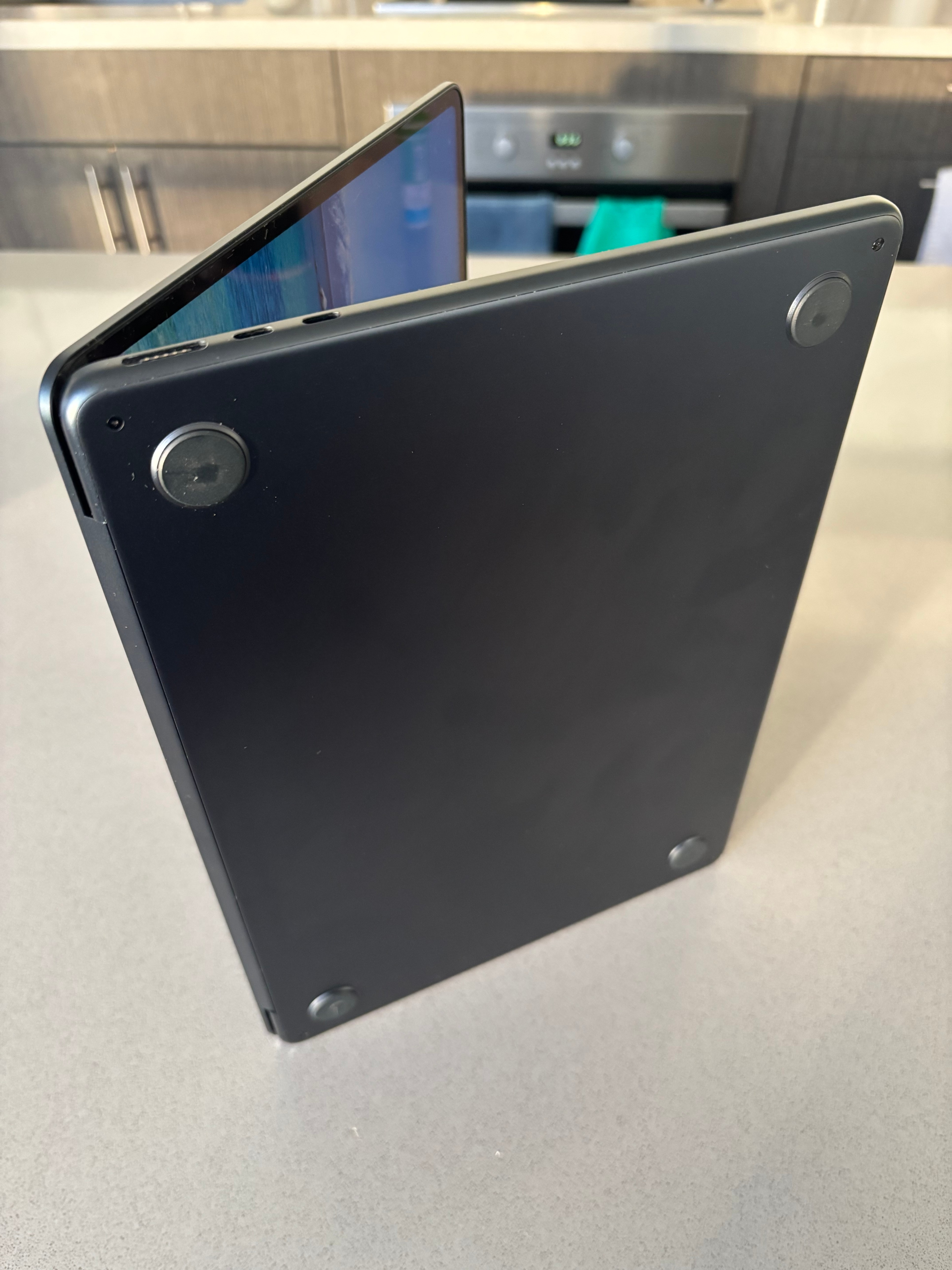Macbook Air M2 2022 🤖 AI-ready with 16GB RAM - photo 3