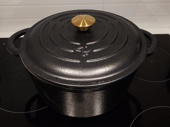 PC Enameled Cast Iron Dutch Oven (4.7 ltr) - photo 2