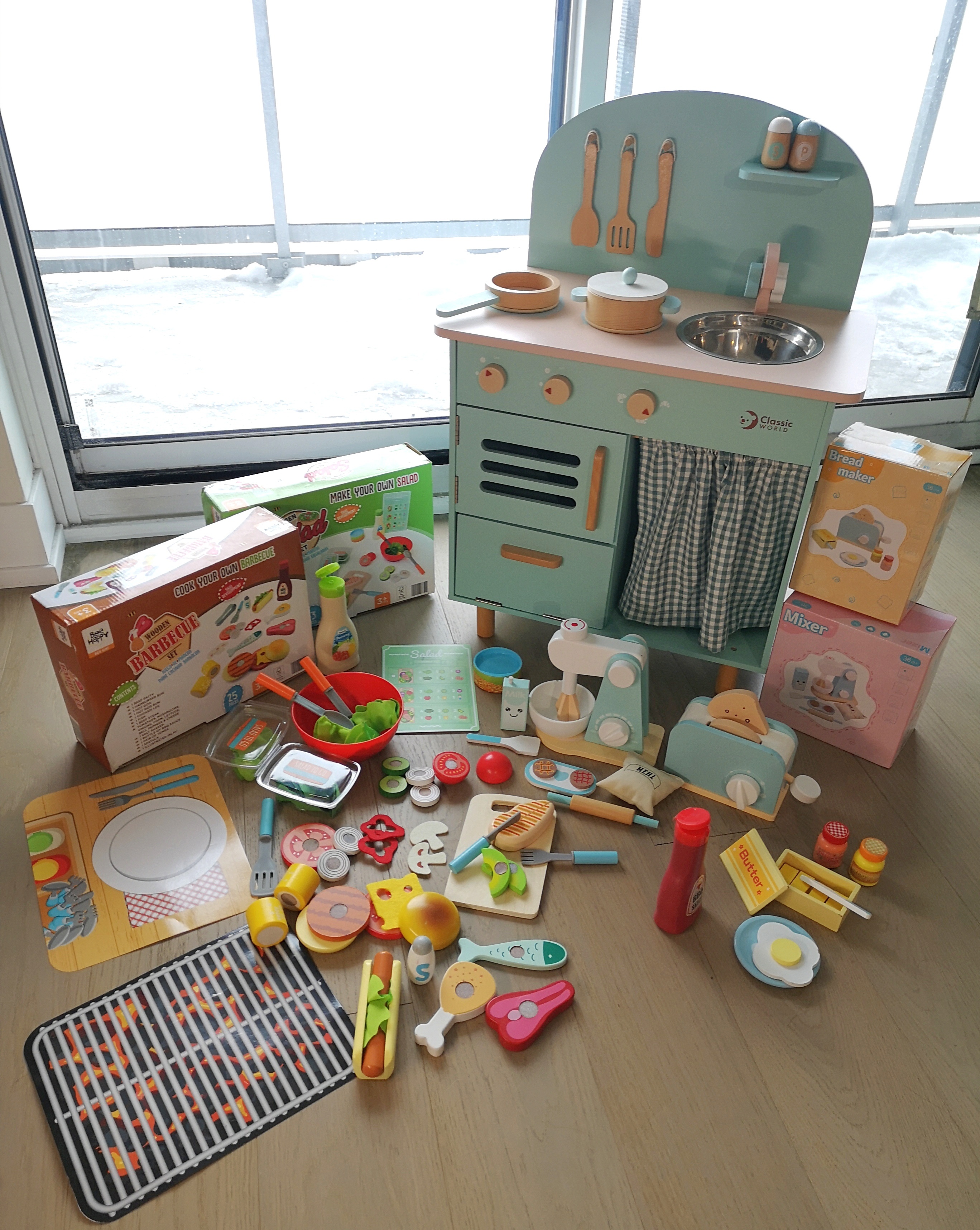 Wooden Food toy 4Sets & Wooden Kitchen Classic World