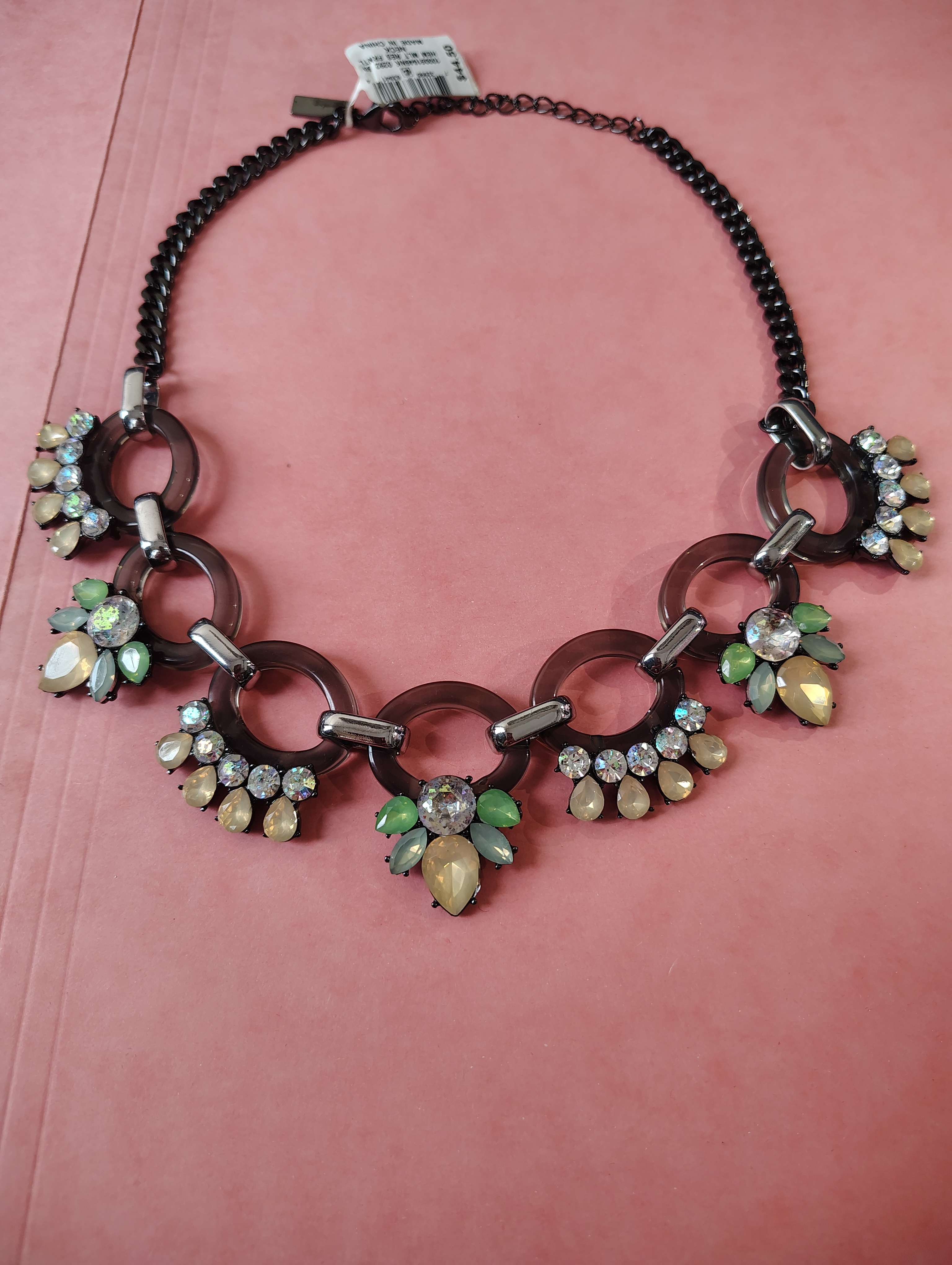 NEW NECKLACE-INC (Macy's US price tag, Sale)