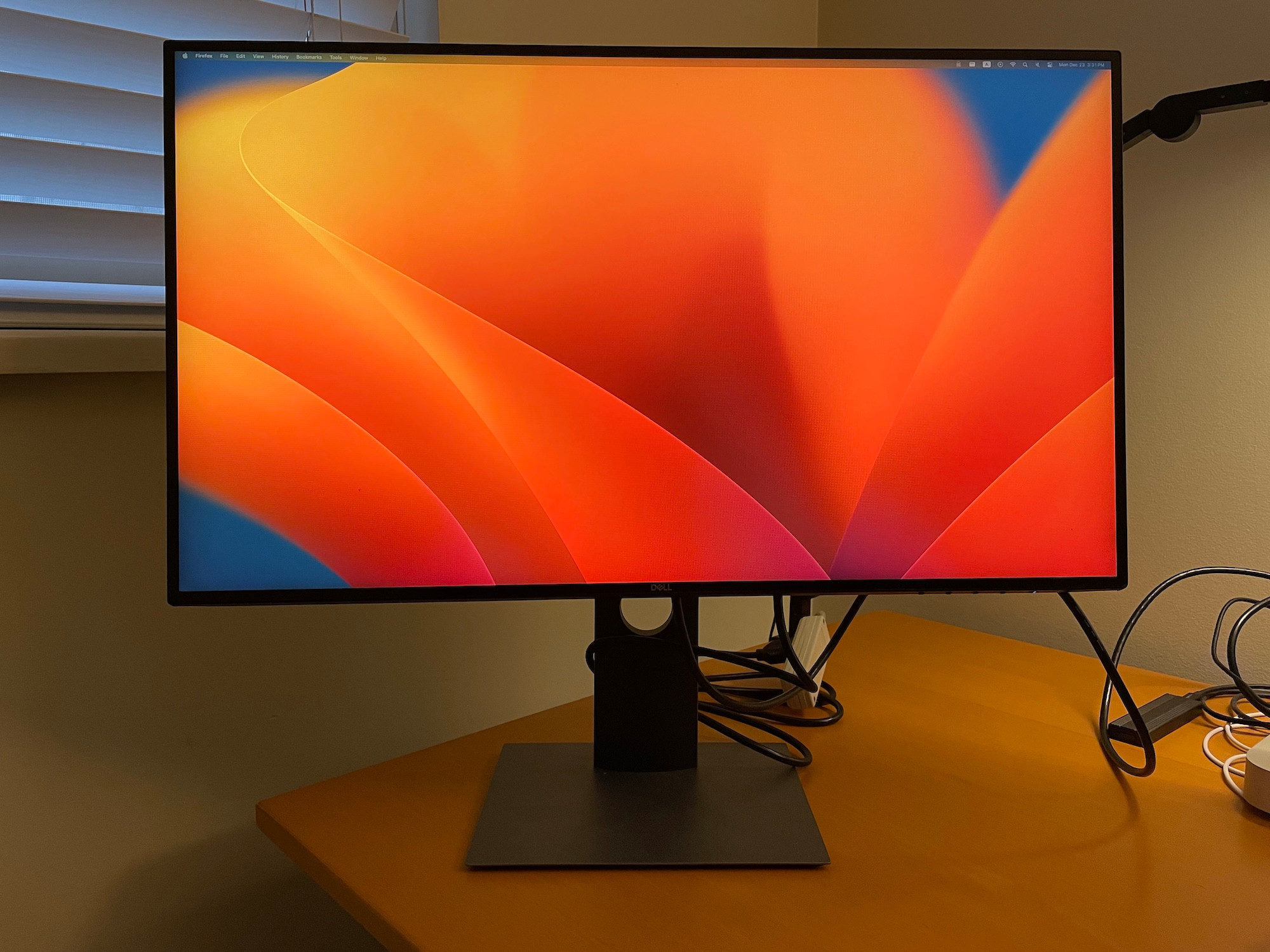 Dell U2719DC 1440p monitor w/ USB-C hub