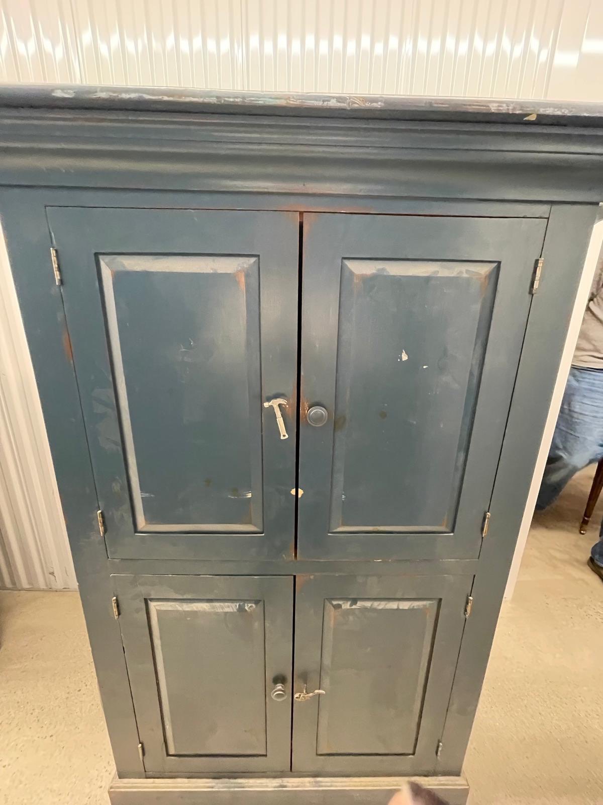 Solid Wood Cabinet / Cupboard - photo 3