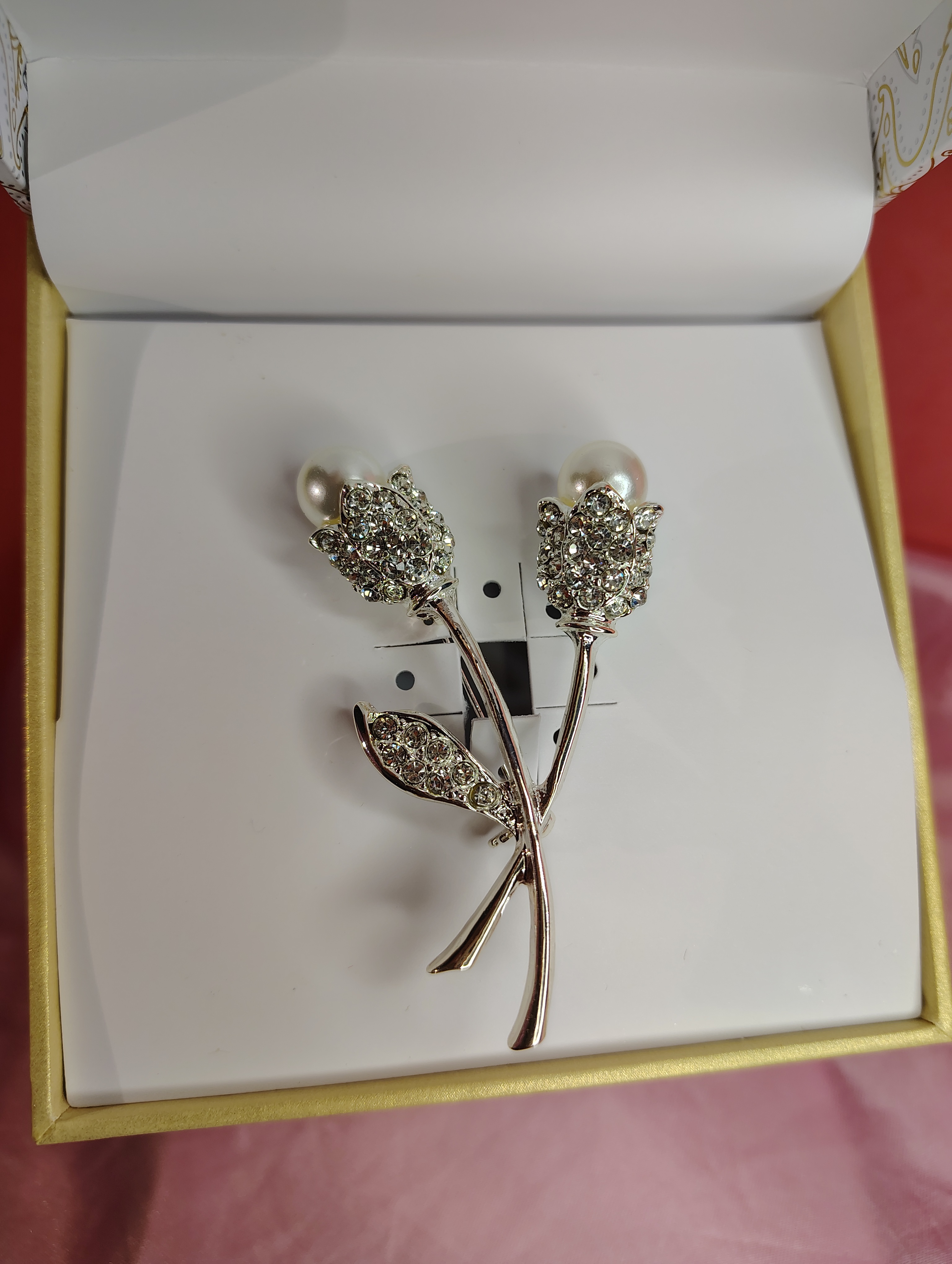 NEW BROOCH- Charter Club (Macy's US price tag, Sale)