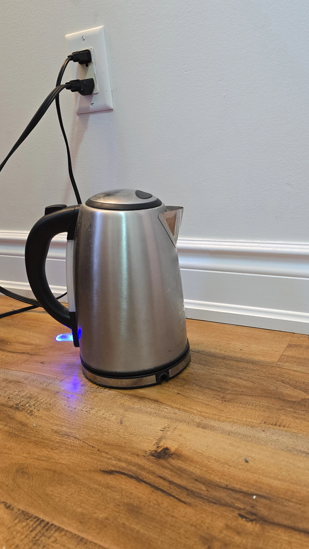 Heritage Stainless Steel Electric Kettle - photo 2