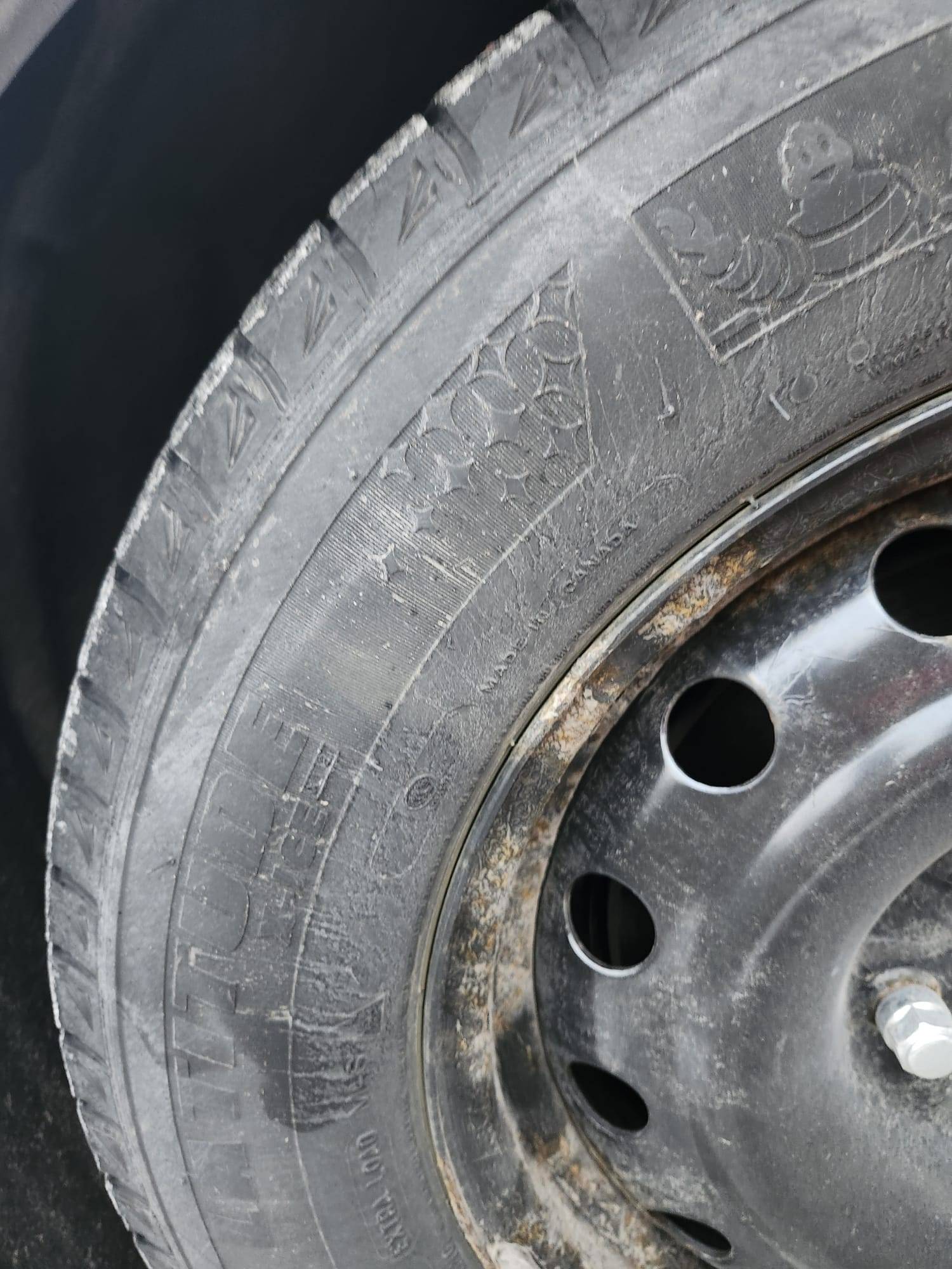 Michelin Latitude X-Ice winter tires, 235/65R17, rims, sensors - photo 2