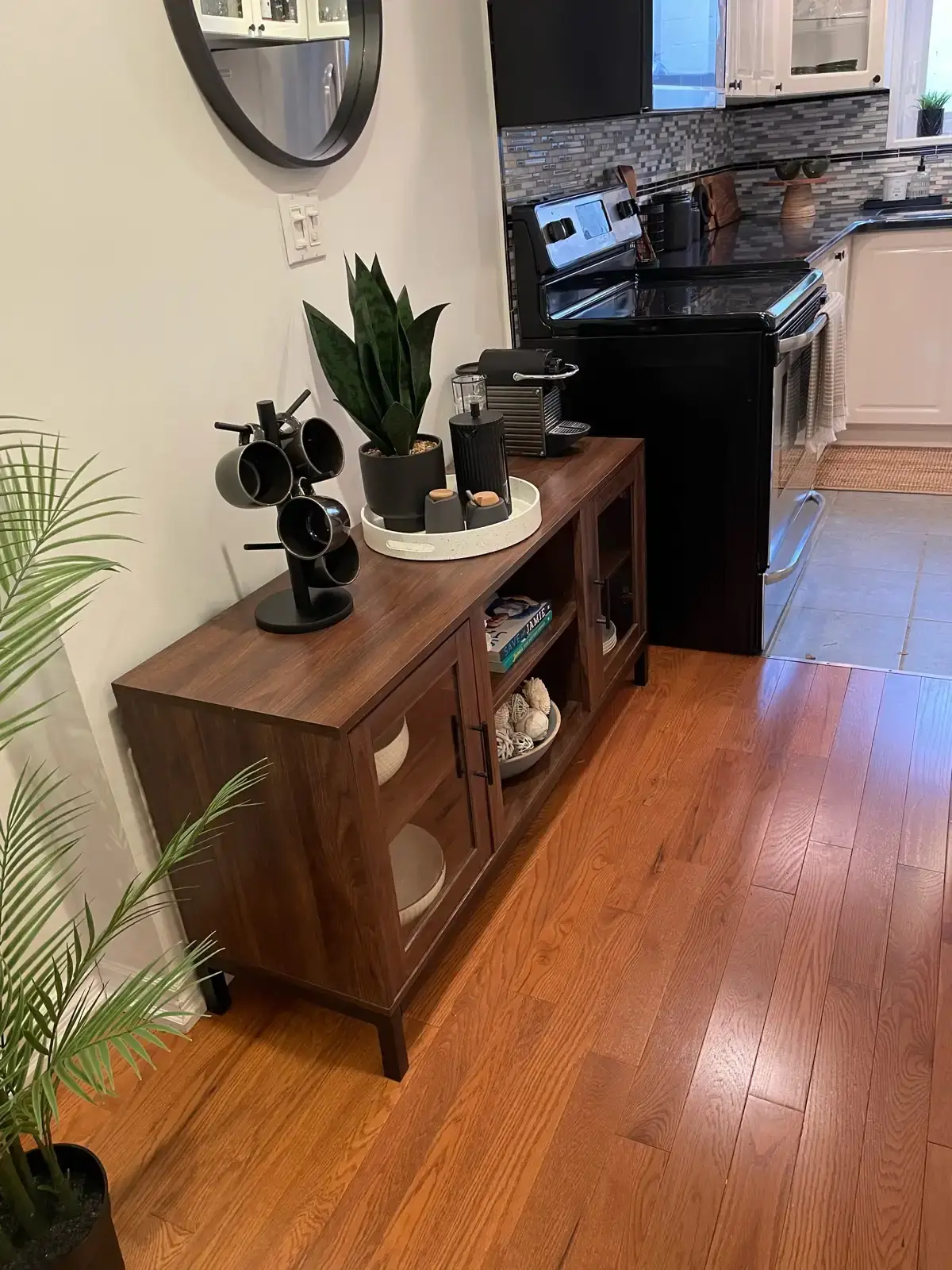 Console Table - selling today (Jan 27) - photo 4