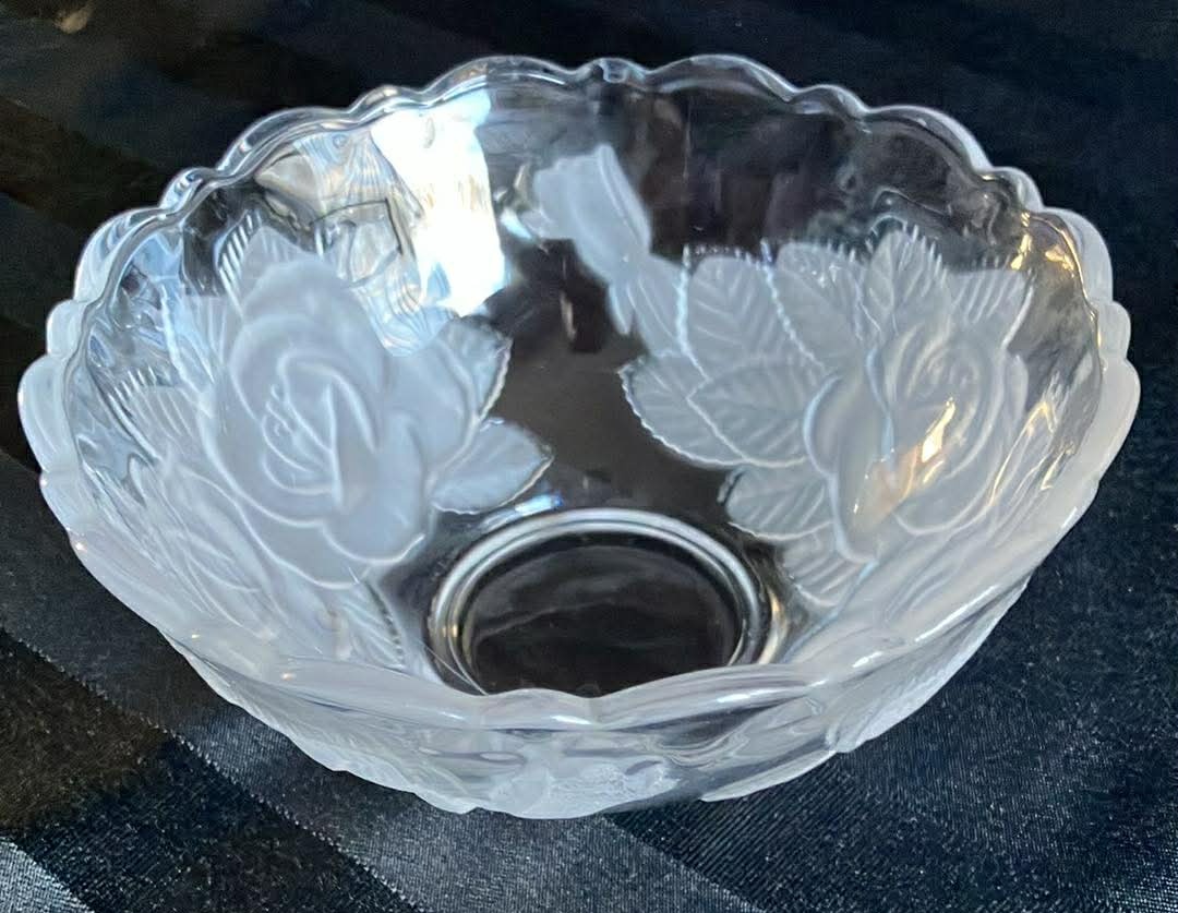 Studio Nova Winter Rose Frosted Glass Candy Dish - 5 Inches - photo 2