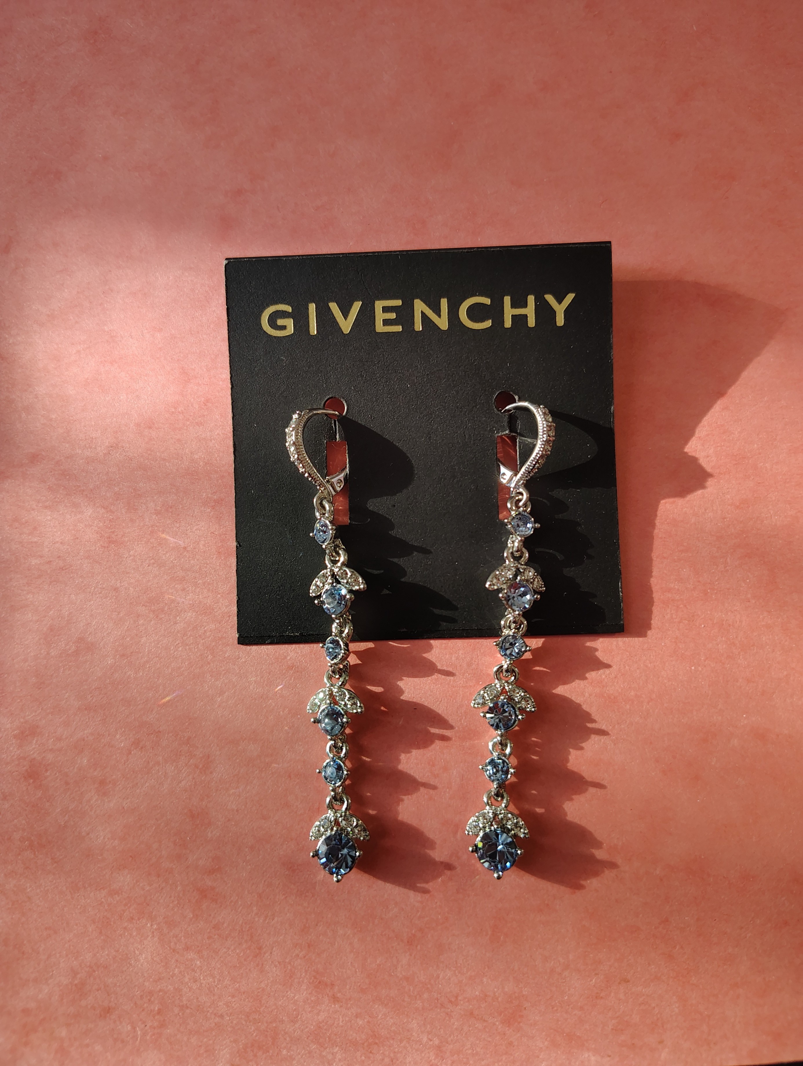 NEW EARINGS- Givenchy (Macy's US price tag, Sale) - photo 2