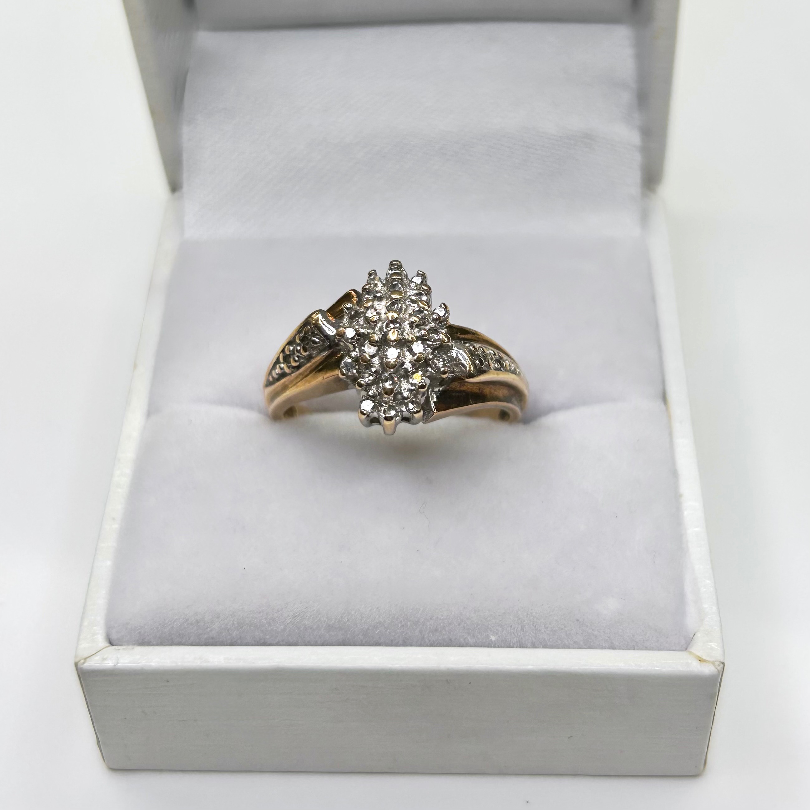 10K Yellow Gold Ring With Various Diamonds