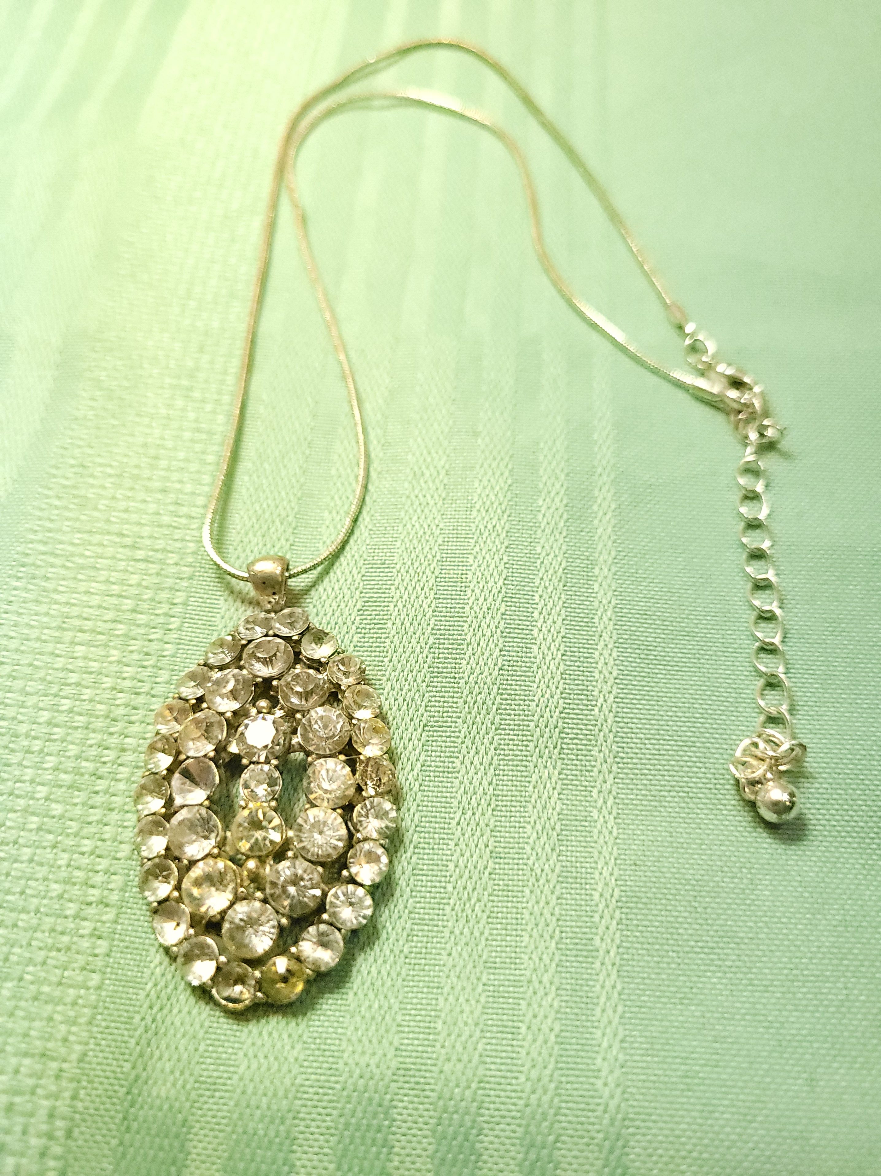 1990 Style Silver Tone Snake Chain Necklace 30" 2 Stones Missing