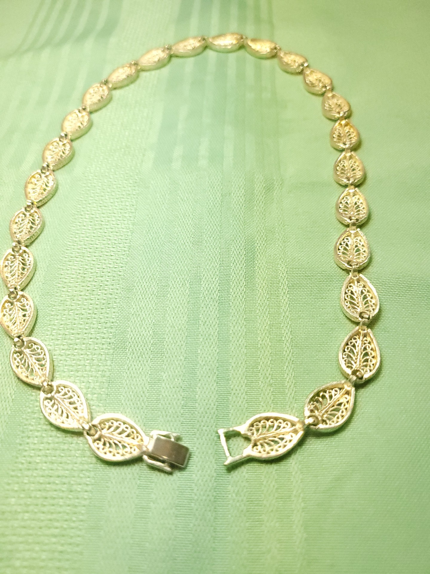 1950s Silver Tone Filigree Leaf Link Choker Necklace 18.75 Inch - photo 3