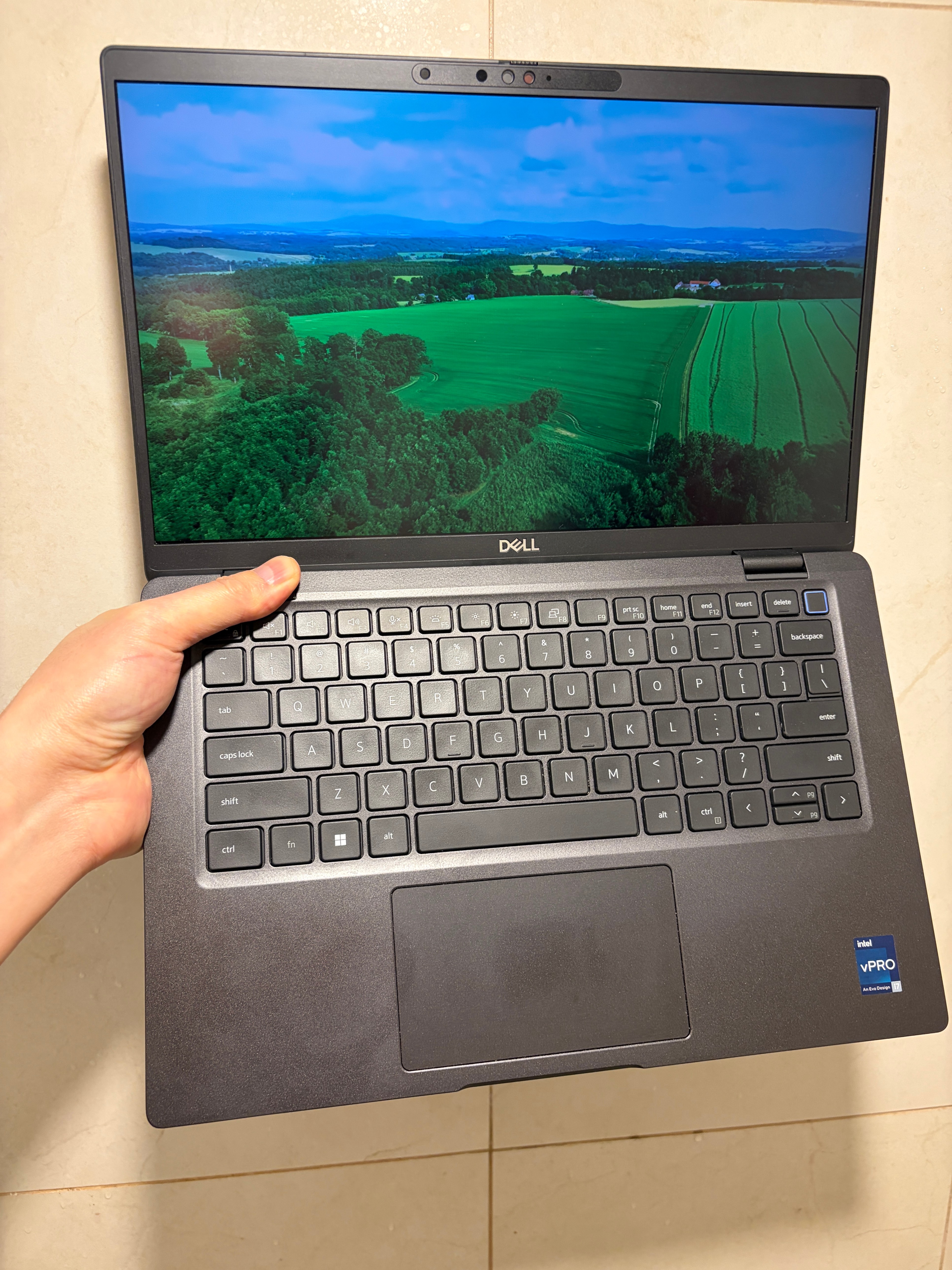 Dell Latitude 7430 Business Laptop – 32GB RAM – $570 CAD